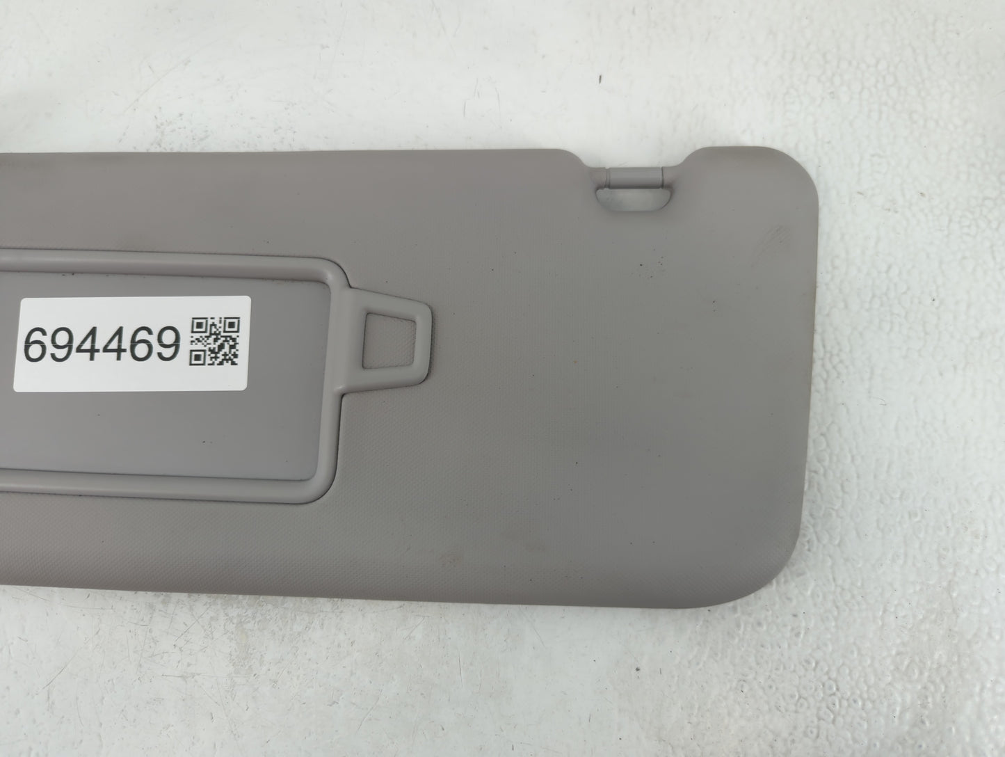 2018-2021 Hyundai Kona Sun Visor Shade Replacement Driver Left Mirror Fits Fits 2018 2019 2020 2021 OEM Used Auto Parts - Oe