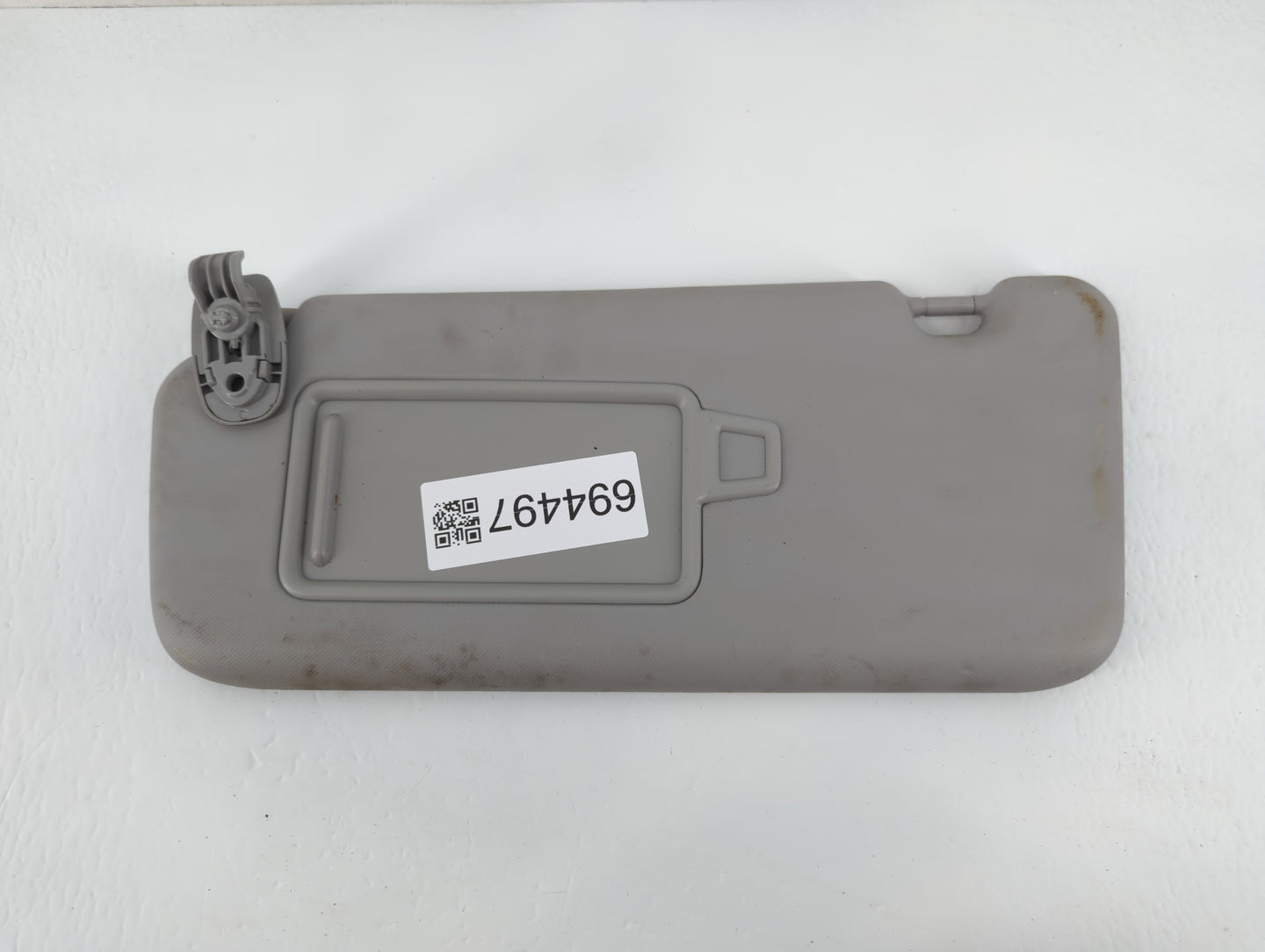 2018-2021 Hyundai Kona Sun Visor Shade Replacement Driver Left Mirror Fits Fits 2018 2019 2020 2021 OEM Used Auto Parts - Oe
