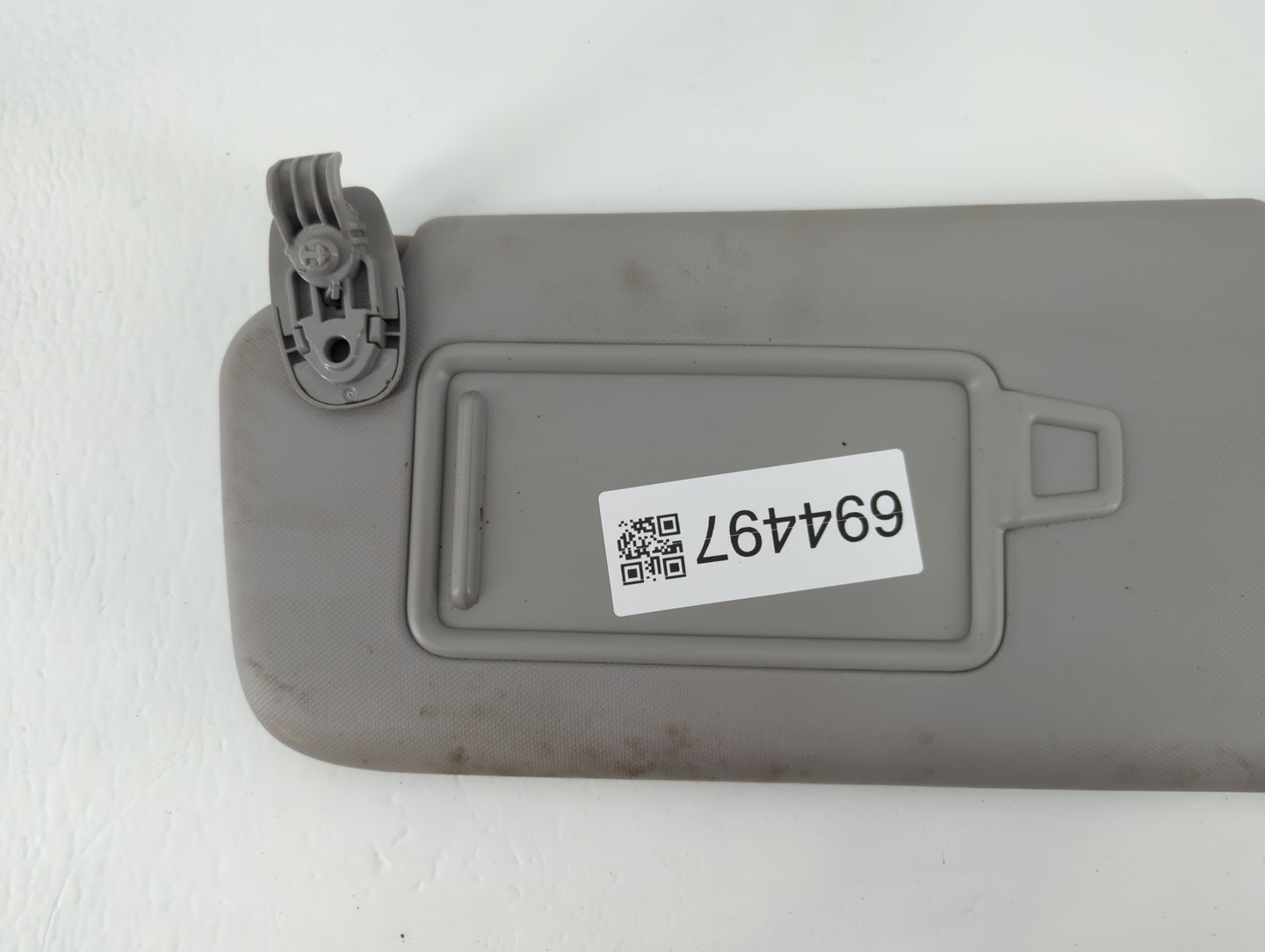 2018-2021 Hyundai Kona Sun Visor Shade Replacement Driver Left Mirror Fits Fits 2018 2019 2020 2021 OEM Used Auto Parts - Oe