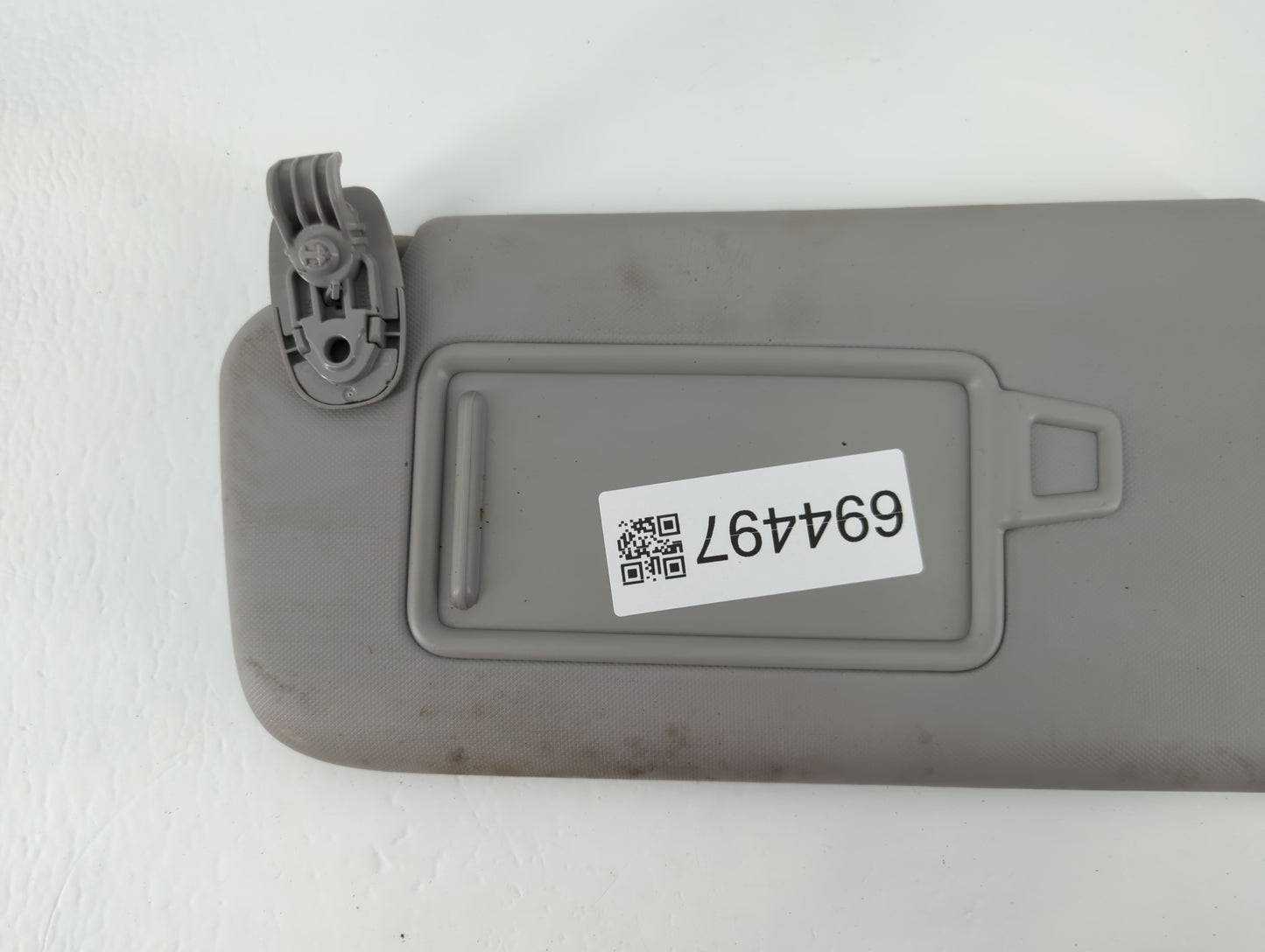 2018-2021 Hyundai Kona Sun Visor Shade Replacement Driver Left Mirror Fits Fits 2018 2019 2020 2021 OEM Used Auto Parts - Oe
