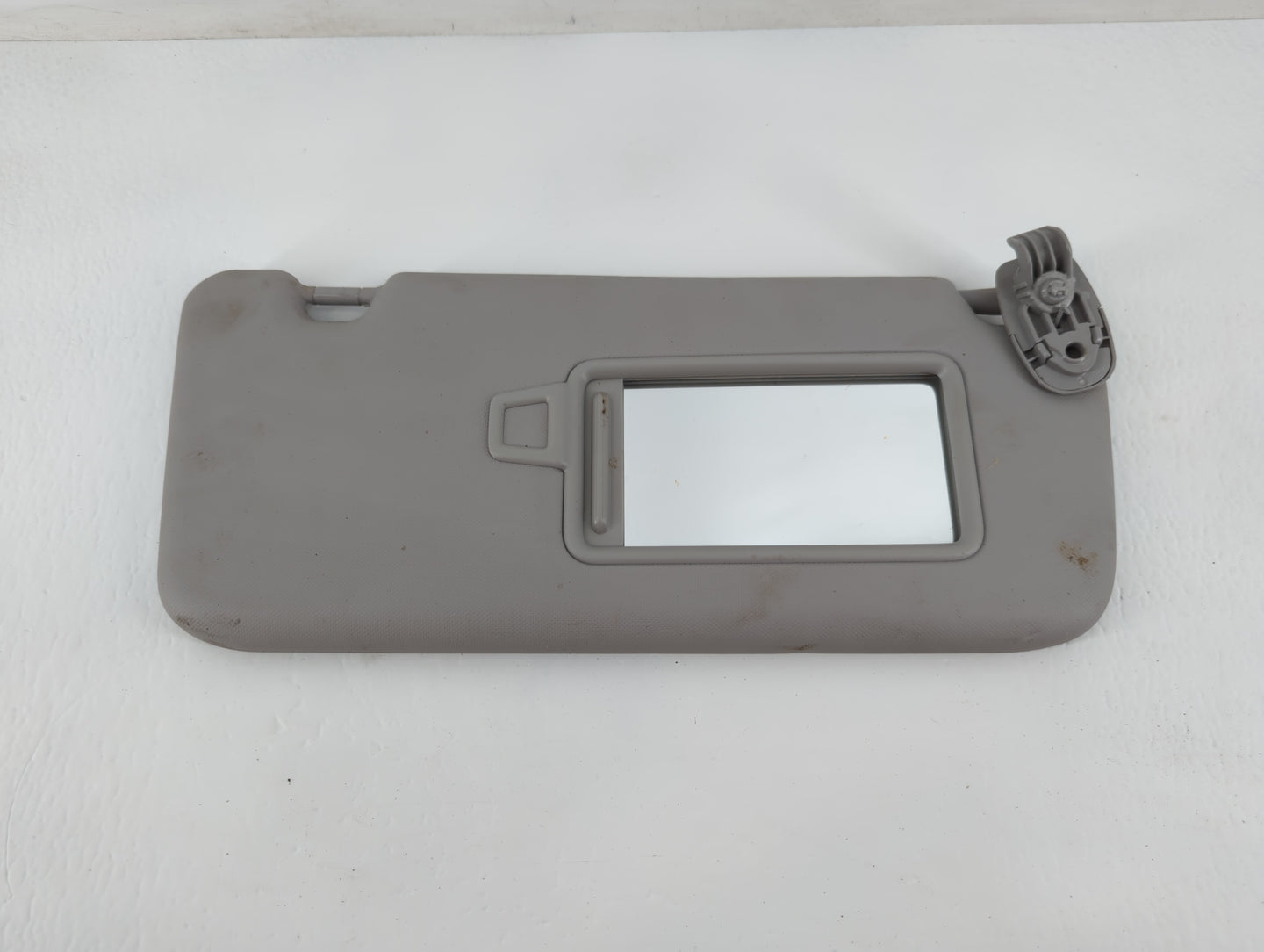 2018-2021 Hyundai Kona Sun Visor Shade Replacement Passenger Right Mirror Fits Fits 2018 2019 2020 2021 OEM Used Auto Parts 