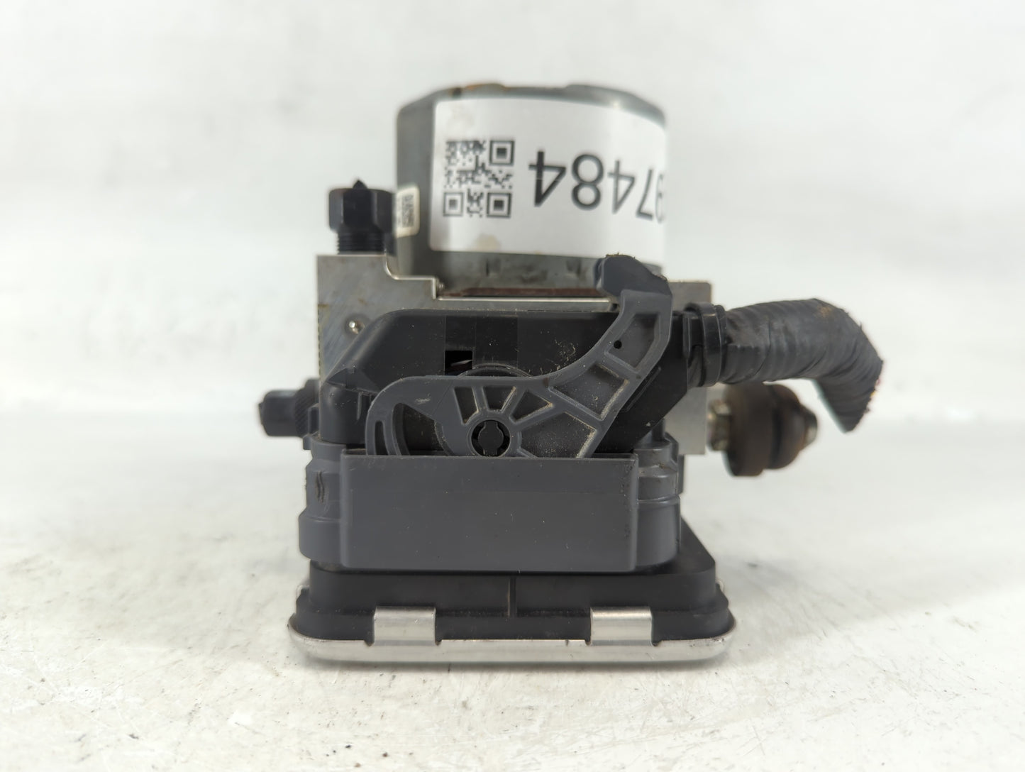 2018-2021 Hyundai Kona ABS Pump Control Module Replacement P/N:58900-J9100 Fits Fits 2018 2019 2020 2021 OEM Used Auto Parts