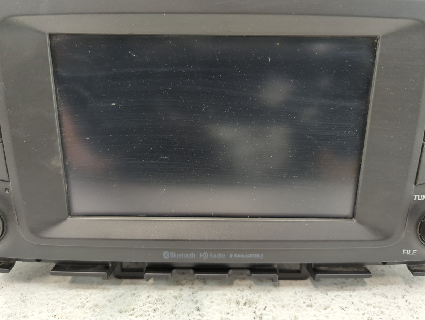 2018-2021 Hyundai Kona Am Fm Cd Player Radio Receiver - Oemusedautoparts1.com