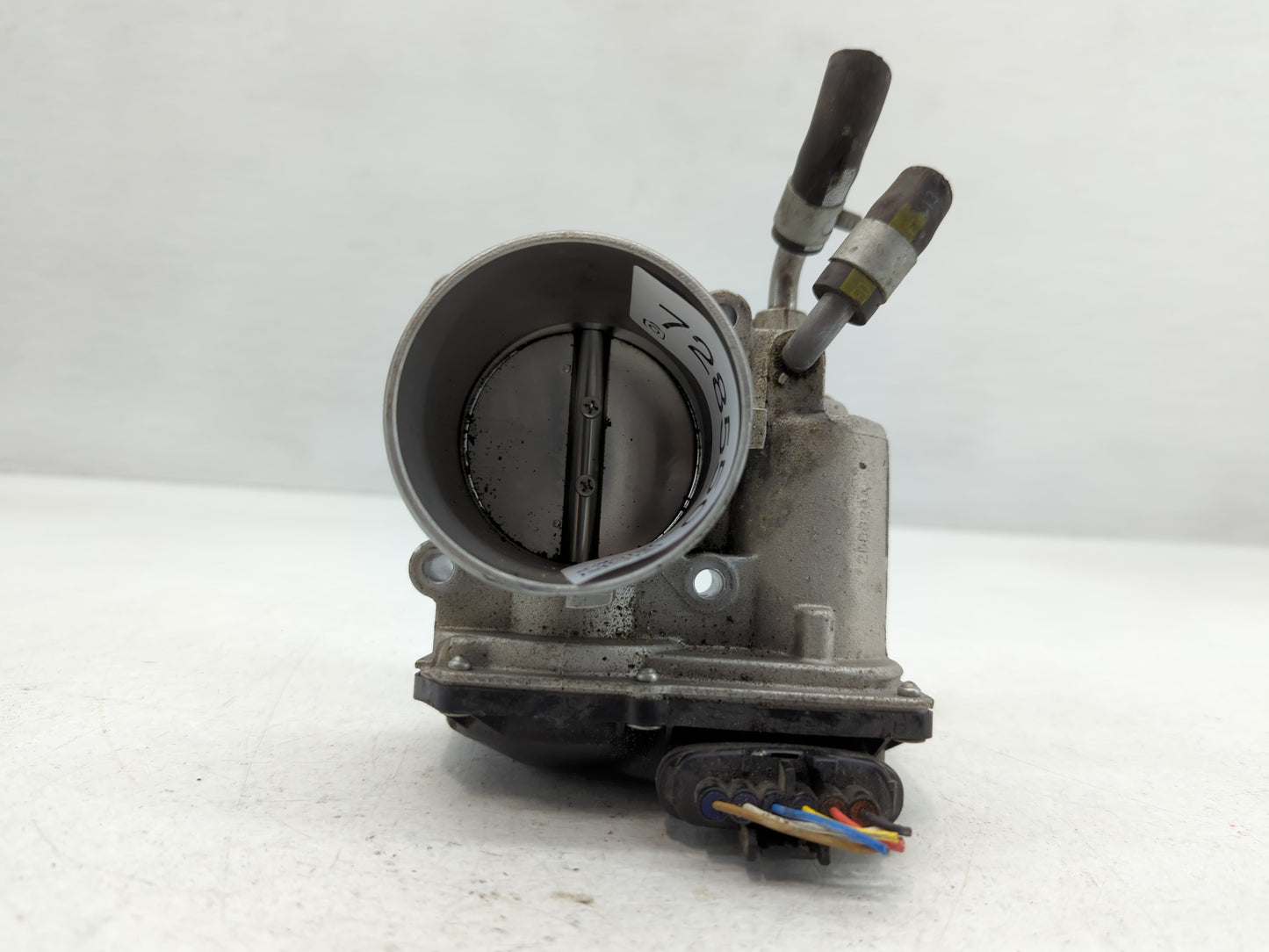 2018-2021 Hyundai Kona Throttle Body P/N:35100-25400 Fits Fits 2012 2013 2014 2015 2016 2018 2019 2020 2021 OEM Used Auto Pa