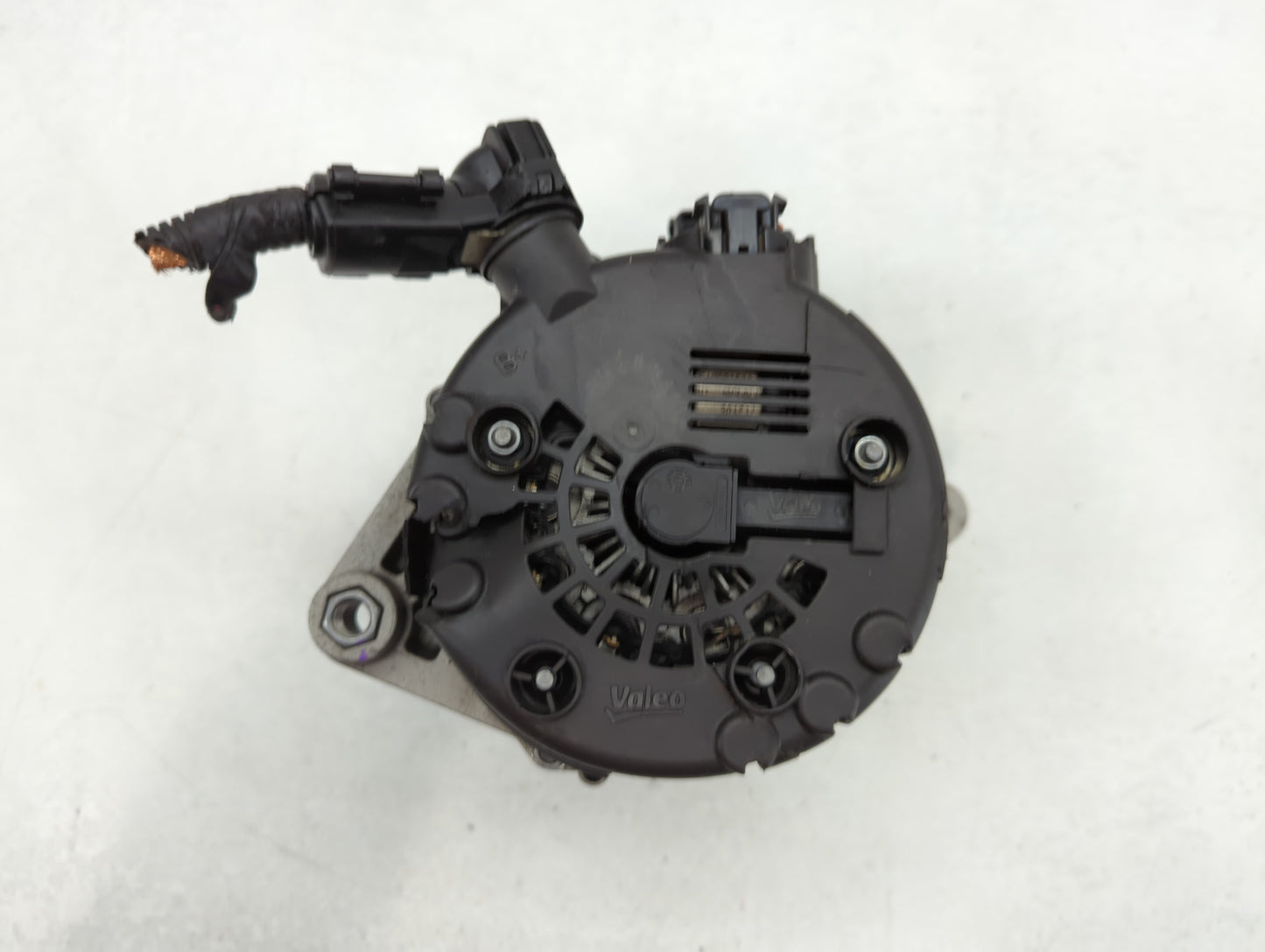 2018-2021 Hyundai Kona Alternator Replacement Generator Charging Assembly Engine OEM P/N:37300-2B960 2622503 Fits OEM Used A