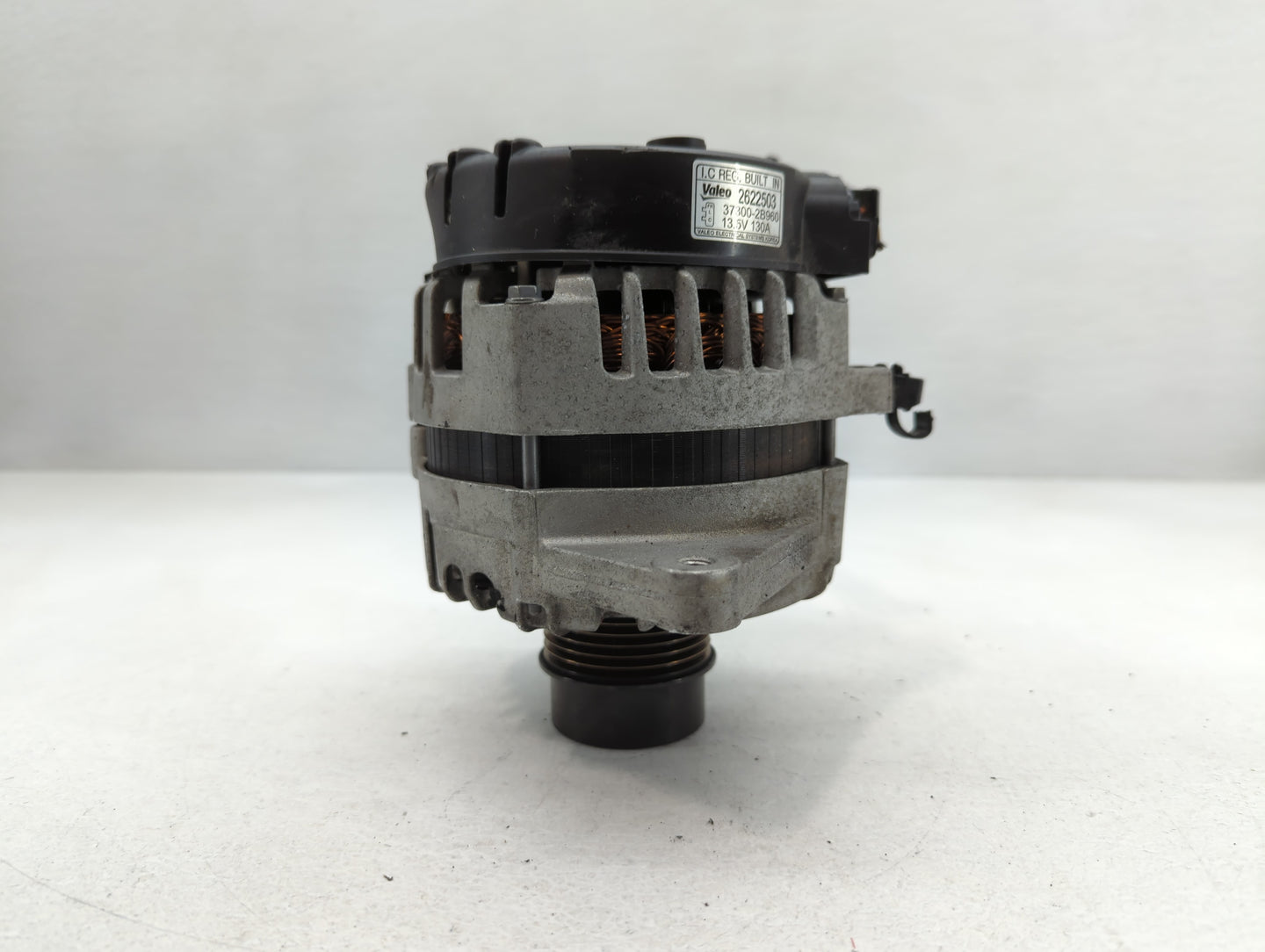 2018-2021 Hyundai Kona Alternator Replacement Generator Charging Assembly Engine OEM P/N:37300-2B960 2622503 Fits OEM Used A