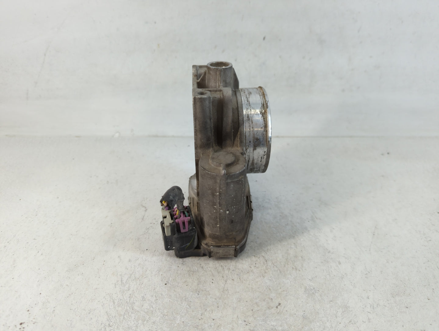 2018-2021 Hyundai Kona Throttle Body P/N:2530AA994AA Fits Fits 2012 2013 2014 2015 2016 2018 2019 2020 2021 OEM Used Auto Pa