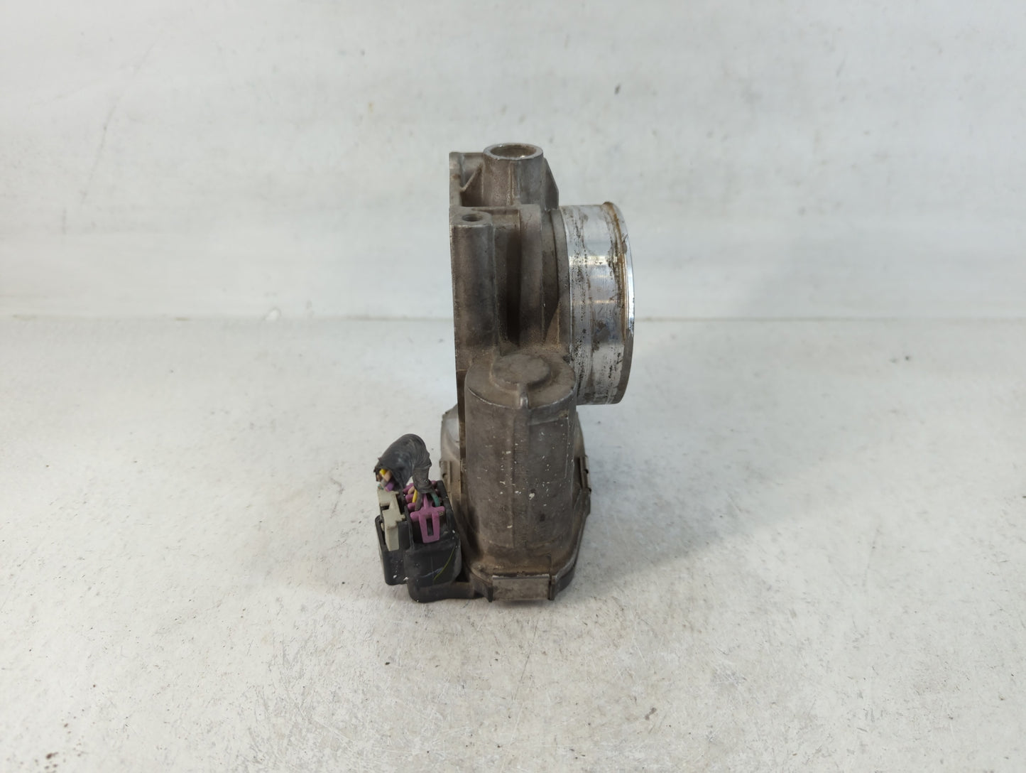 2018-2021 Hyundai Kona Throttle Body P/N:2530AA994AA Fits Fits 2012 2013 2014 2015 2016 2018 2019 2020 2021 OEM Used Auto Pa
