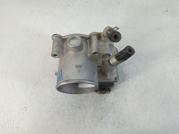 2018-2021 Hyundai Kona Throttle Body P/N:35100-2E400 Fits Fits 2012 2013 2014 2015 2016 2018 2019 2020 2021 OEM Used Auto Parts