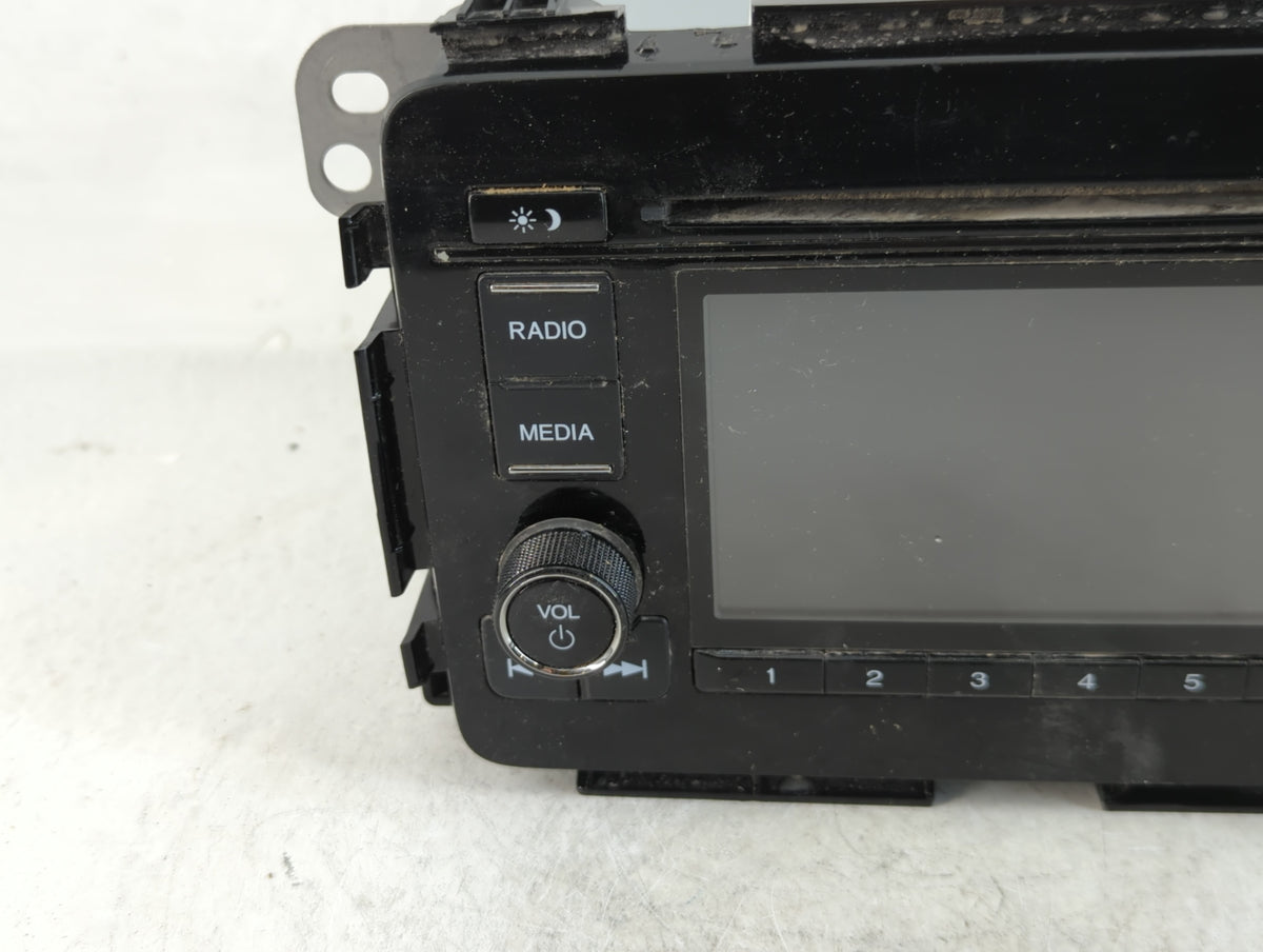 2019-2021 Hyundai Kona Am Fm Cd Player Radio Receiver 761168 - Oemusedautoparts1.com