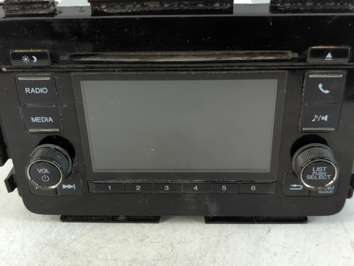 2019-2021 Hyundai Kona Am Fm Cd Player Radio Receiver 761168 - Oemusedautoparts1.com