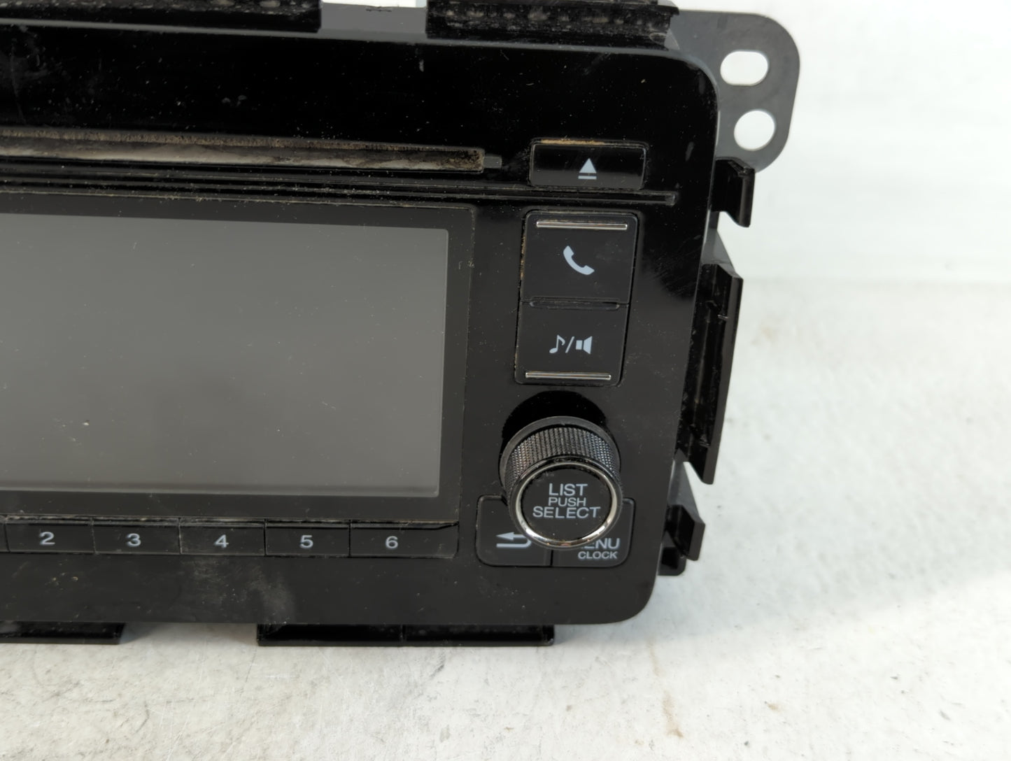 2019-2021 Hyundai Kona Am Fm Cd Player Radio Receiver - Oemusedautoparts1.com