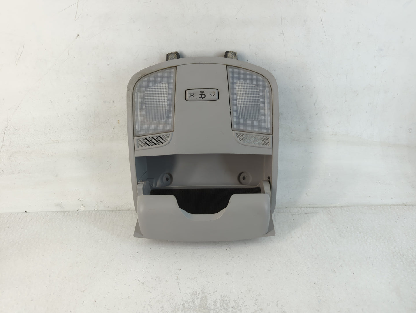 2018-2022 Hyundai Kona Overhead Roof Console 762649 - Oemusedautoparts1.com