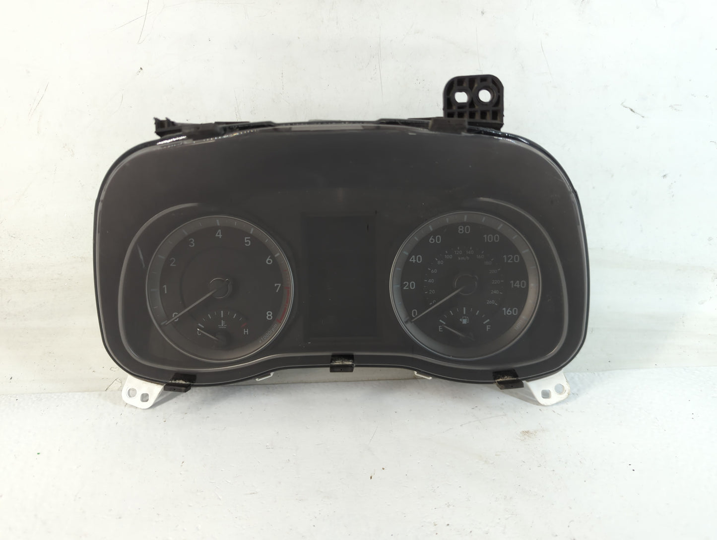 2020-2021 Hyundai Kona Instrument Cluster Speedometer Gauges P/N:IC0-19D105 94021J9320 Fits Fits 2020 2021 OEM Used Auto Par