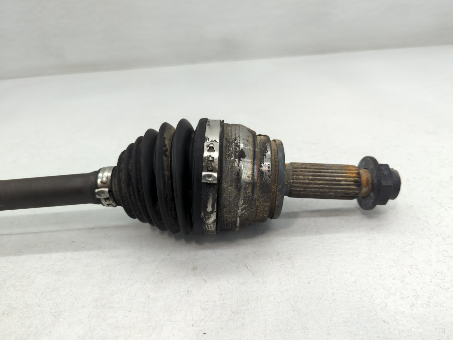 2018-2021 Hyundai Kona Axle Shaft Front Driver Cv C/v - Oemusedautoparts1.com