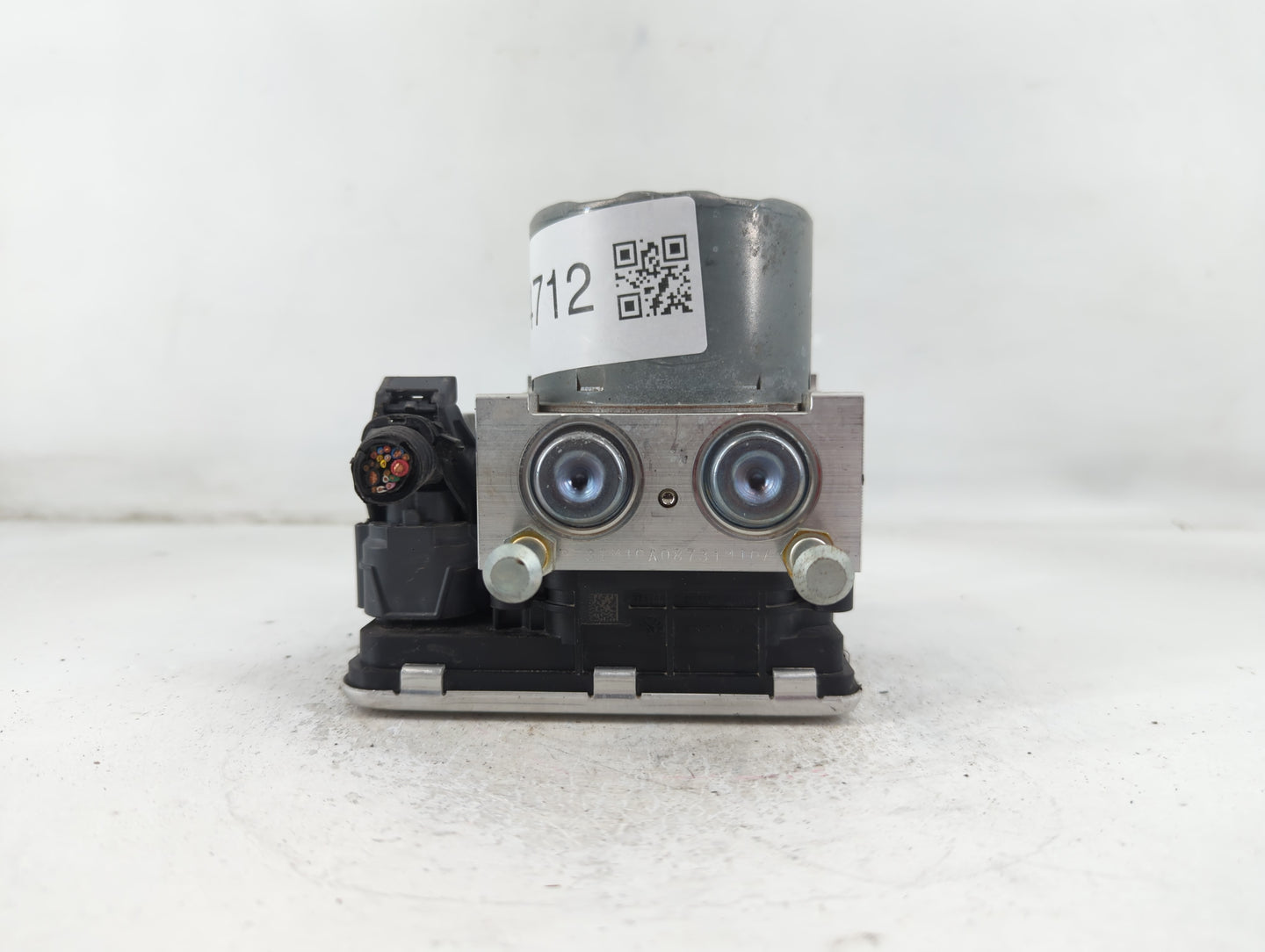 2018-2021 Hyundai Kona ABS Pump Control Module Replacement P/N:58900-J9100 Fits Fits 2018 2019 2020 2021 OEM Used Auto Parts