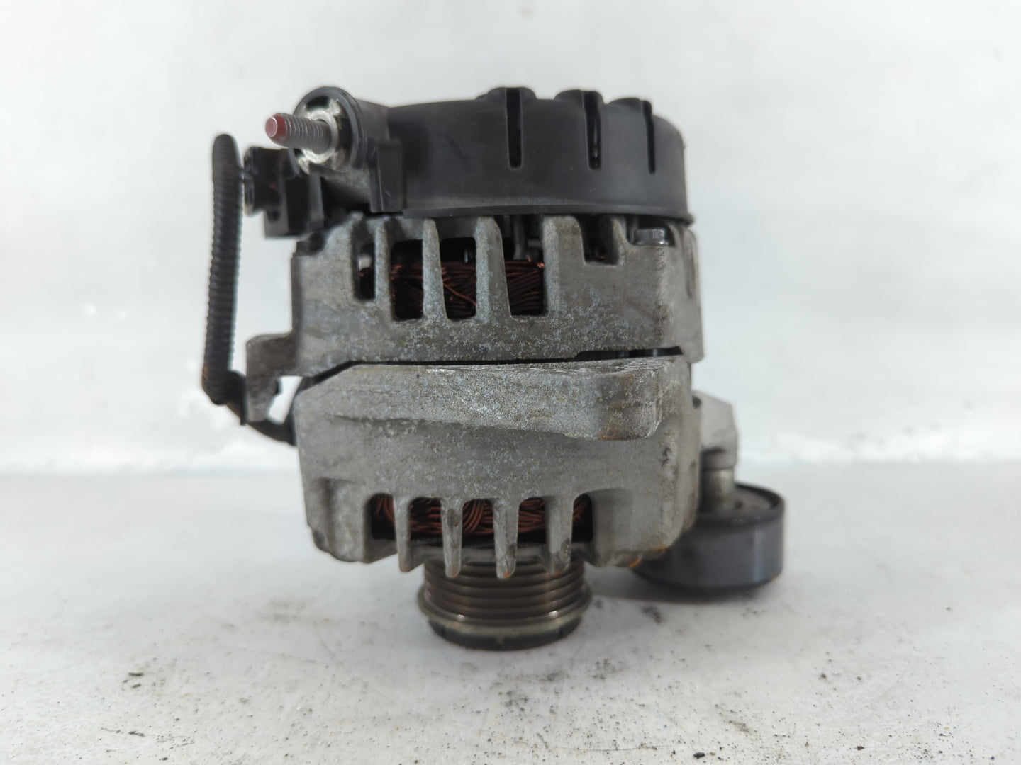 2018-2021 Hyundai Kona Alternator Replacement Generator Charging Assembly Engine OEM P/N:2627727 37300-2E821 Fits OEM Used A