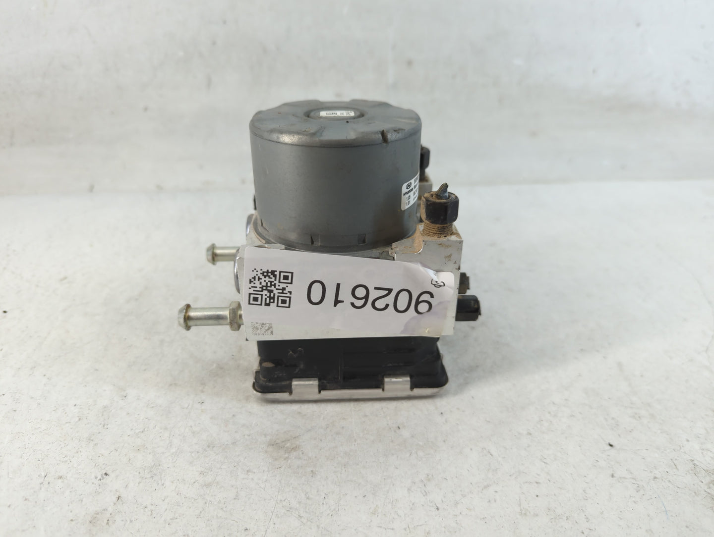 2018-2021 Hyundai Kona ABS Pump Control Module Replacement P/N:58900-J9100 Fits Fits 2018 2019 2020 2021 OEM Used Auto Parts