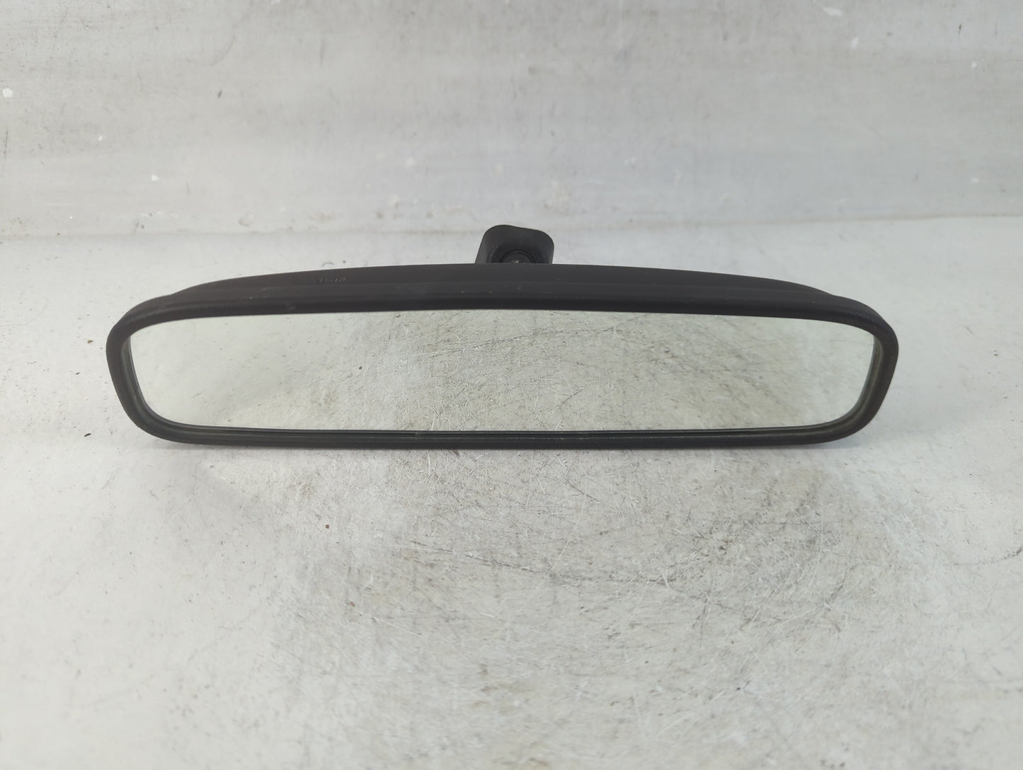 2018-2021 Hyundai Kona Interior Rear View Mirror Replacement OEM P/N:E13049848 Fits OEM Used Auto Parts - Oemusedautoparts1.