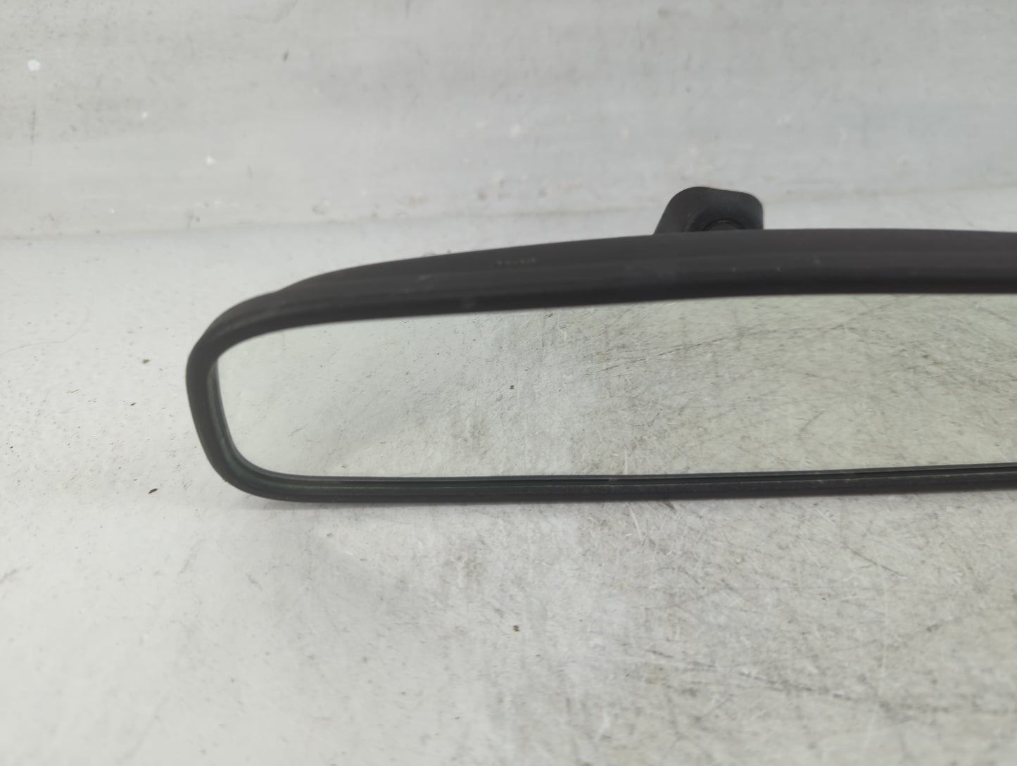 2018-2021 Hyundai Kona Interior Rear View Mirror Replacement OEM P/N:E13049848 Fits OEM Used Auto Parts - Oemusedautoparts1.