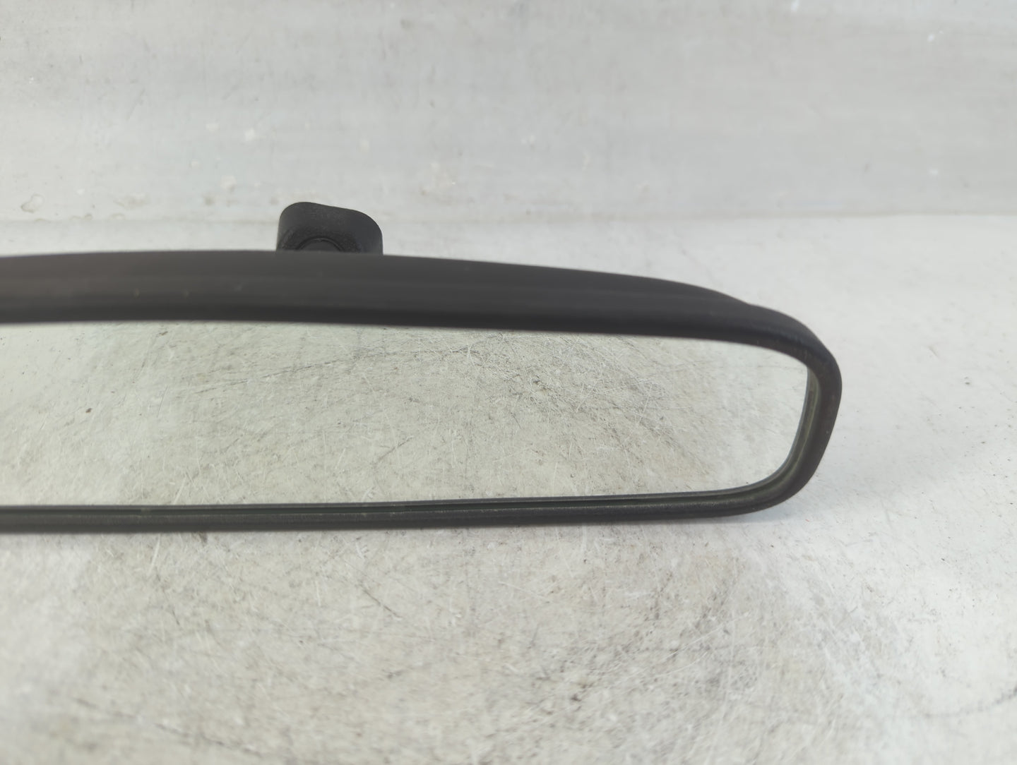 2018-2021 Hyundai Kona Interior Rear View Mirror Replacement OEM P/N:E13049848 Fits OEM Used Auto Parts - Oemusedautoparts1.
