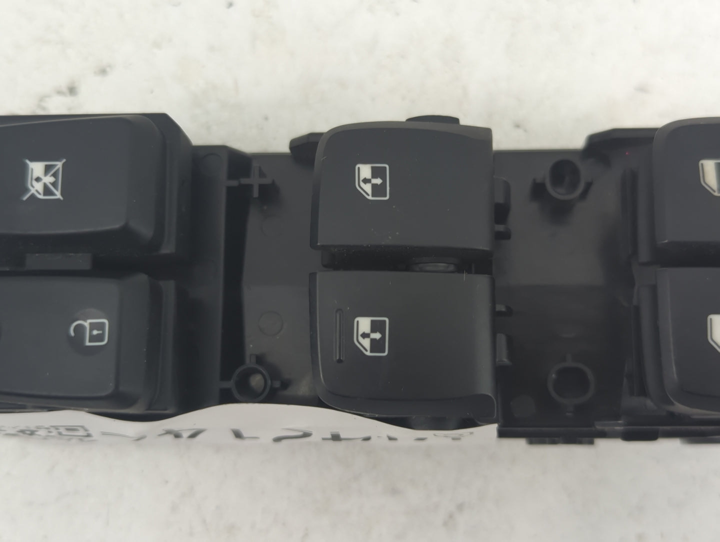 2019 Hyundai Kona Electric Master Power Window Switch Replacement Driver Side Left P/N:93570-J9200TMT 3K54921200 Fits OEM Us