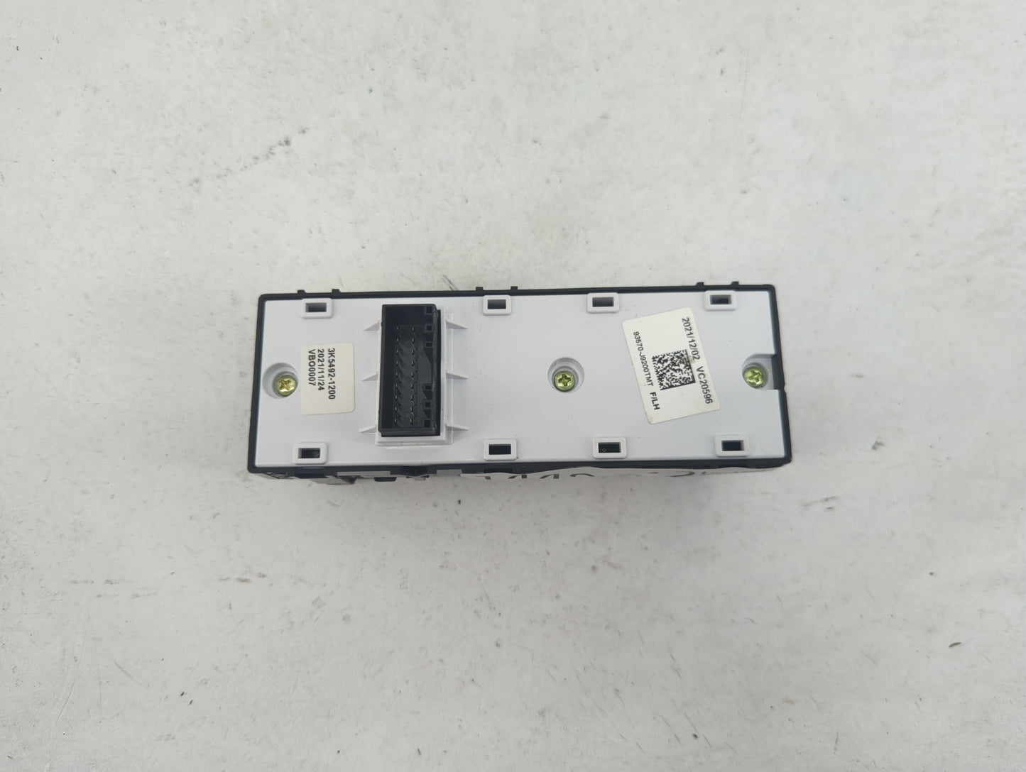 2019 Hyundai Kona Electric Master Power Window Switch Replacement Driver Side Left P/N:93570-J9200TMT 3K54921200 Fits OEM Us