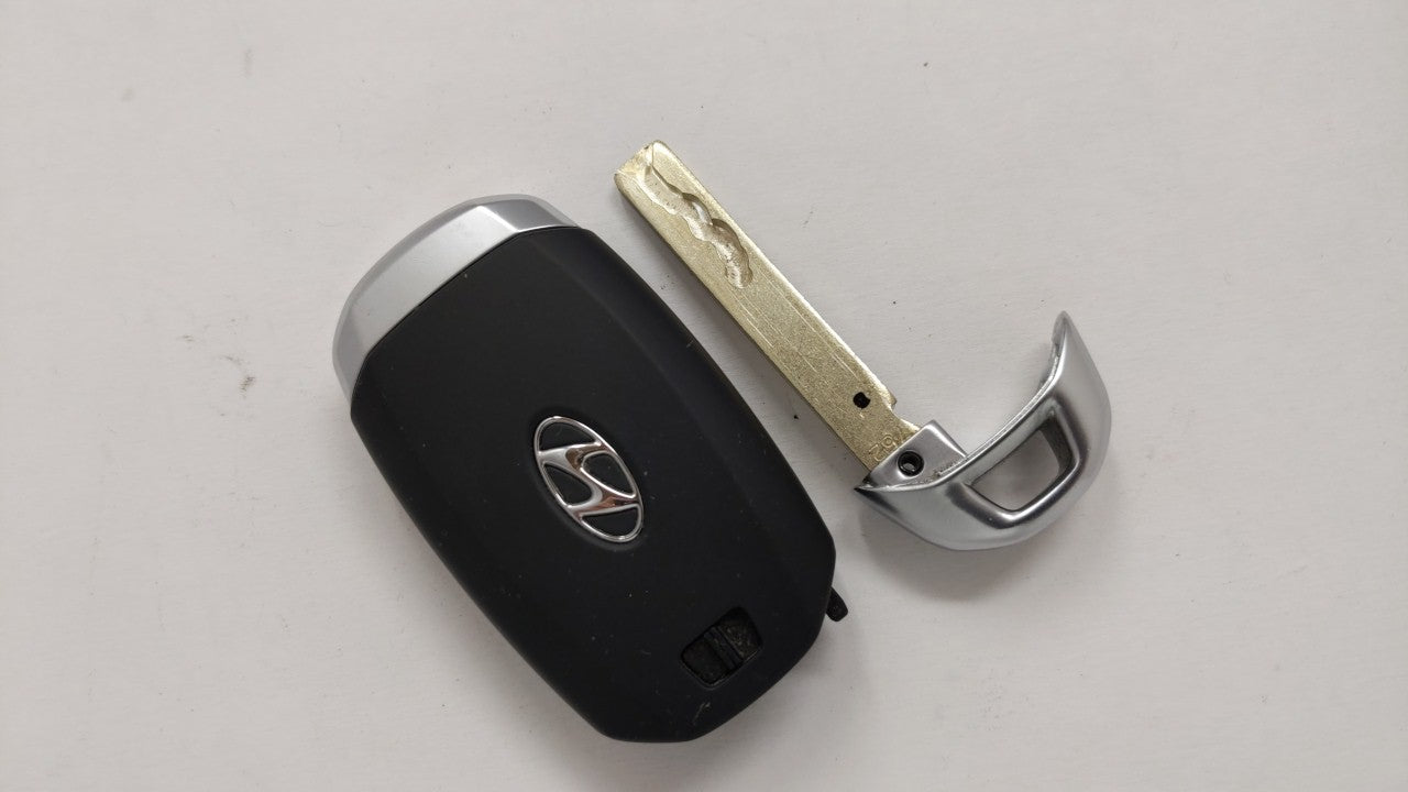 Hyundai Kona Keyless Entry Remote Fob Tq8-Fob-4f18 95440-J9000 4 Buttons - Oemusedautoparts1.com