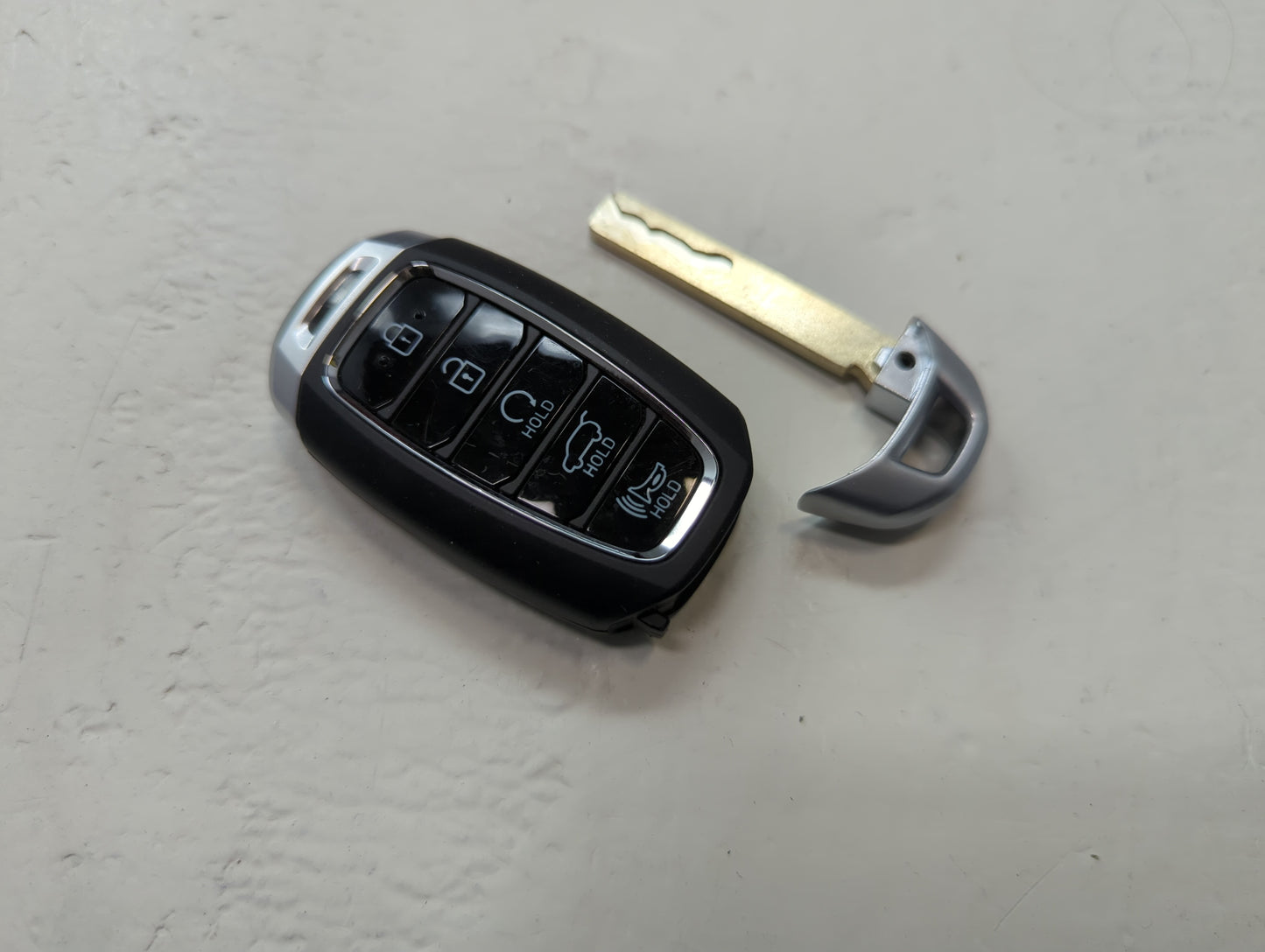 Hyundai Palisade Keyless Entry Remote Fob TQ8-FOB-4F33 95440-S8060 5 buttons - Oemusedautoparts1.com