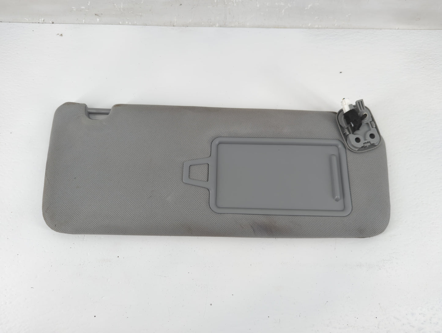 2020-2022 Hyundai Palisade Sun Visor Shade Replacement Passenger Right Mirror Fits Fits 2020 2021 2022 OEM Used Auto Parts -