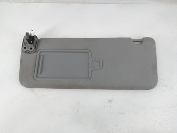 2020-2022 Hyundai Palisade Sun Visor Shade Replacement Passenger Right Mirror Fits Fits 2020 2021 2022 OEM Used Auto Parts
