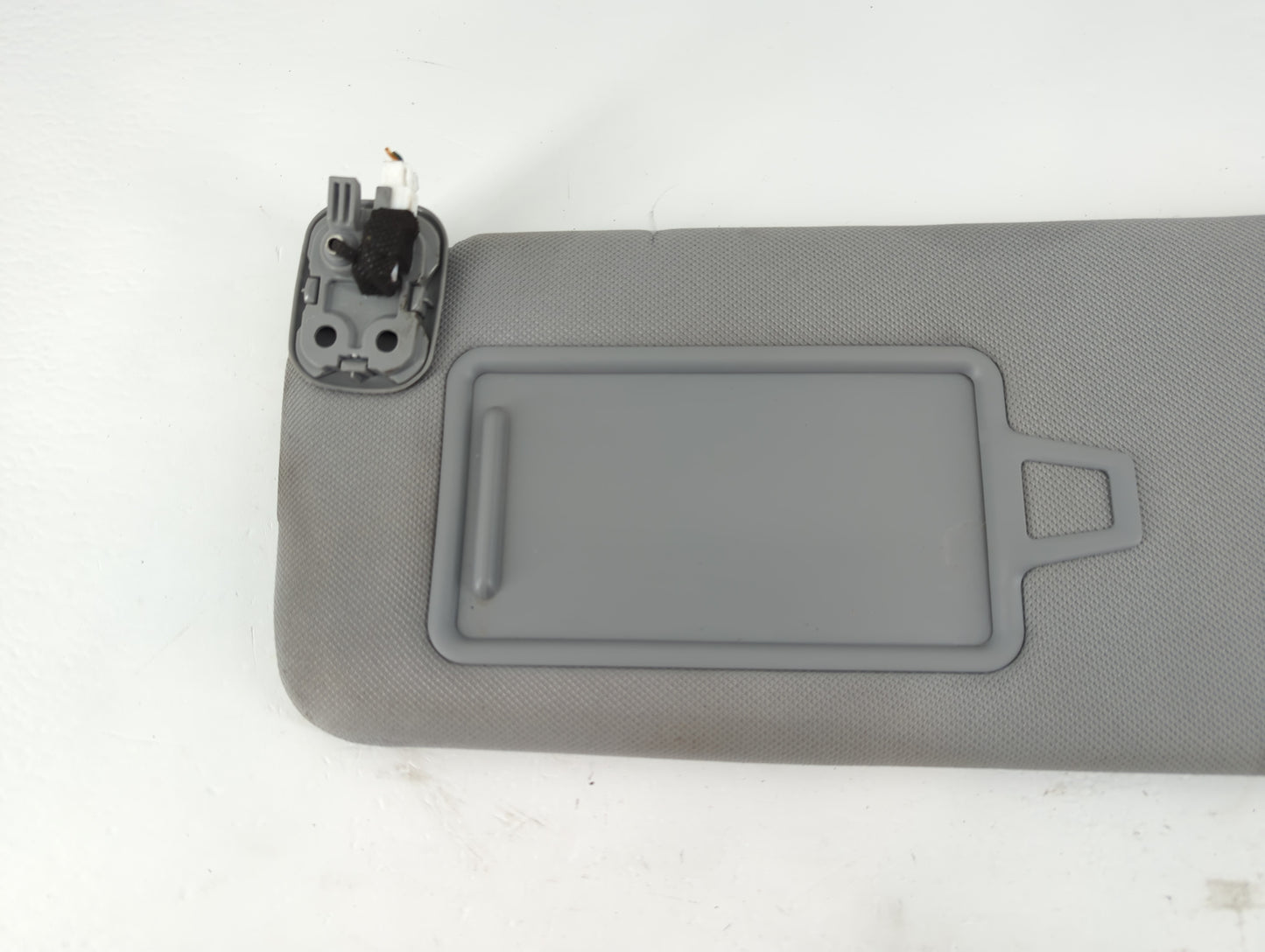 2020-2022 Hyundai Palisade Sun Visor Shade Replacement Passenger Right Mirror Fits Fits 2020 2021 2022 OEM Used Auto Parts -