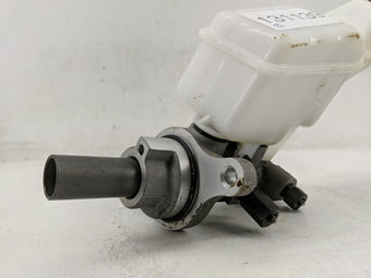 compare product 2020-2022 Hyundai Palisade Brake Master Cylinder