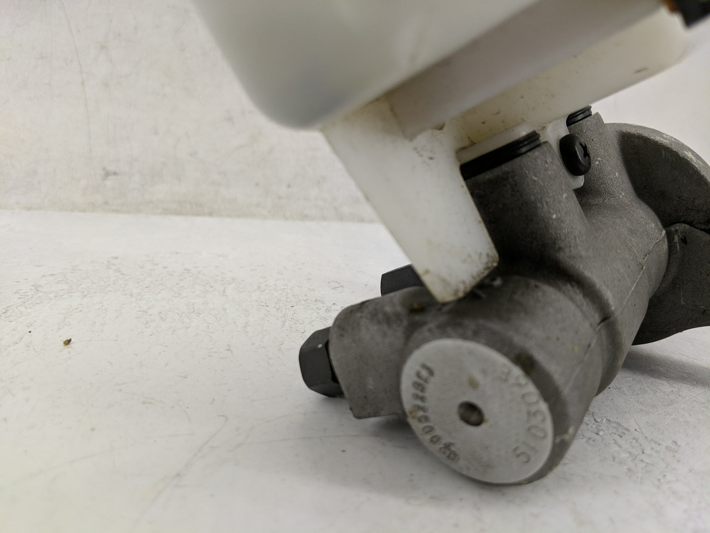 2020-2022 Hyundai Palisade Brake Master Cylinder - Oemusedautoparts1.com