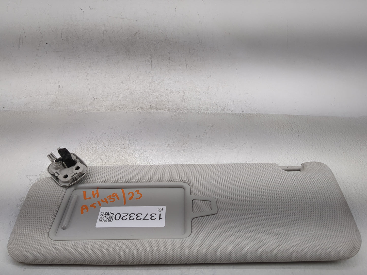 2020-2022 Hyundai Palisade Sun Visor Shade Replacement Driver Left Mirror Fits Fits 2020 2021 2022 OEM Used Auto Parts - Oem