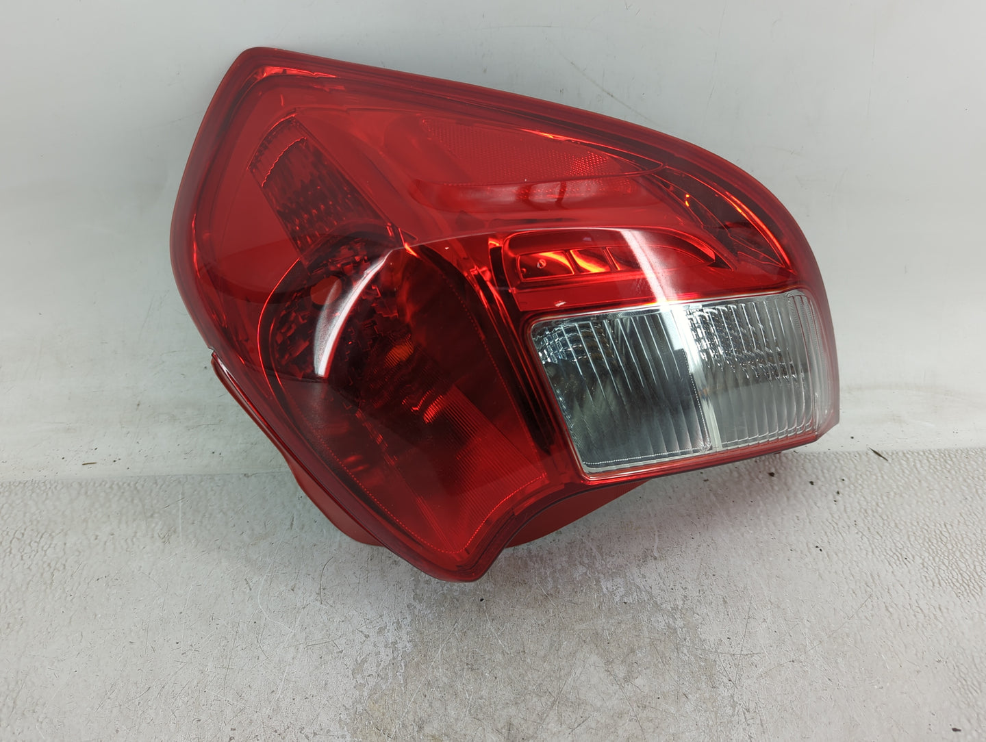 2020-2022 Hyundai Palisade Tail Light Assembly Passenger Right OEM Fits Fits 2020 2021 2022 OEM Used Auto Parts - Oemusedaut