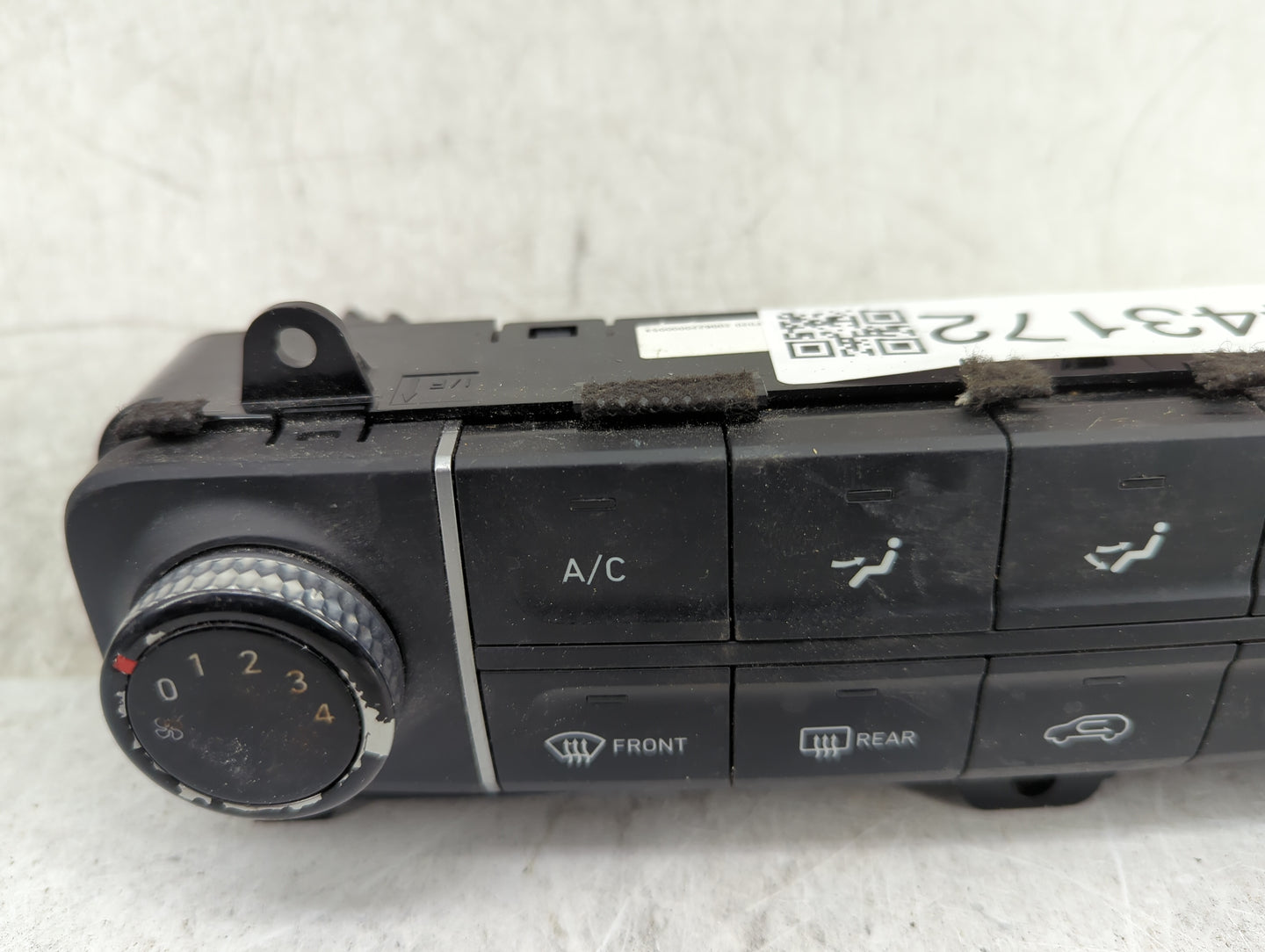 2020-2022 Hyundai Palisade Climate Control Module Temperature AC/Heater Replacement P/N:97250-S8020 97250-S8XXX Fits OEM Use