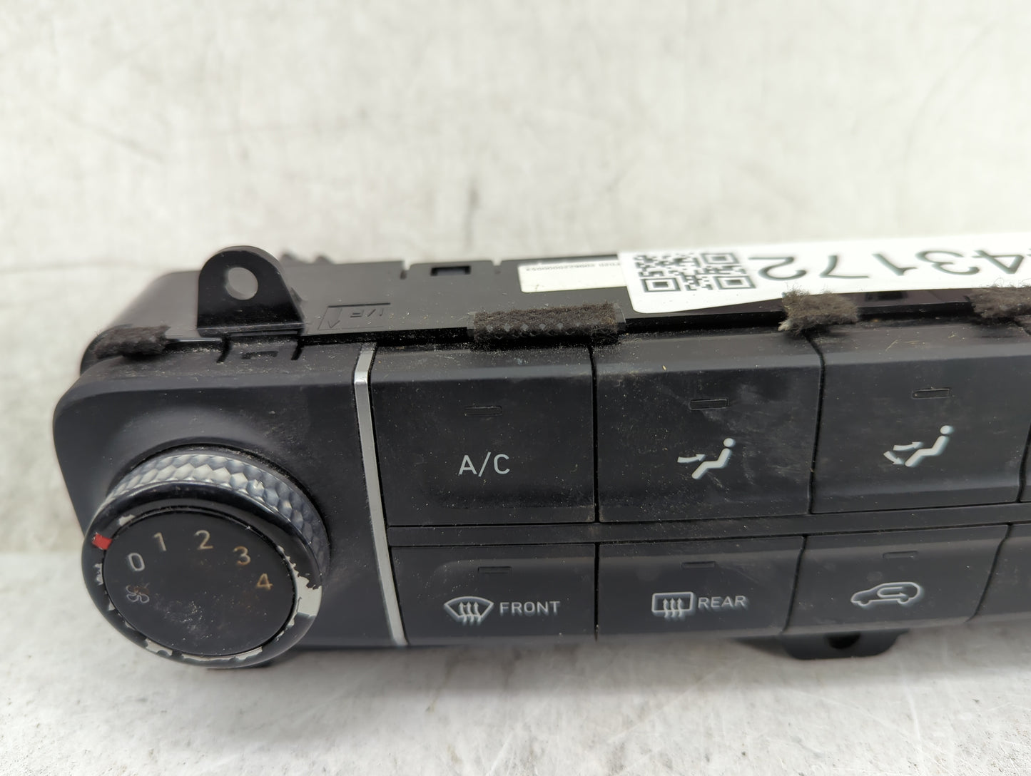 2020-2022 Hyundai Palisade Climate Control Module Temperature AC/Heater Replacement P/N:97250-S8020 97250-S8XXX Fits OEM Use