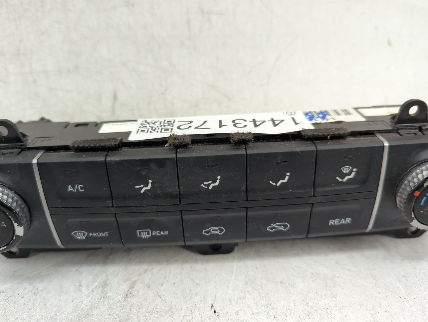 2020-2022 Hyundai Palisade Climate Control Module Temperature AC/Heater Replacement P/N:97250-S8020 97250-S8XXX Fits OEM Use