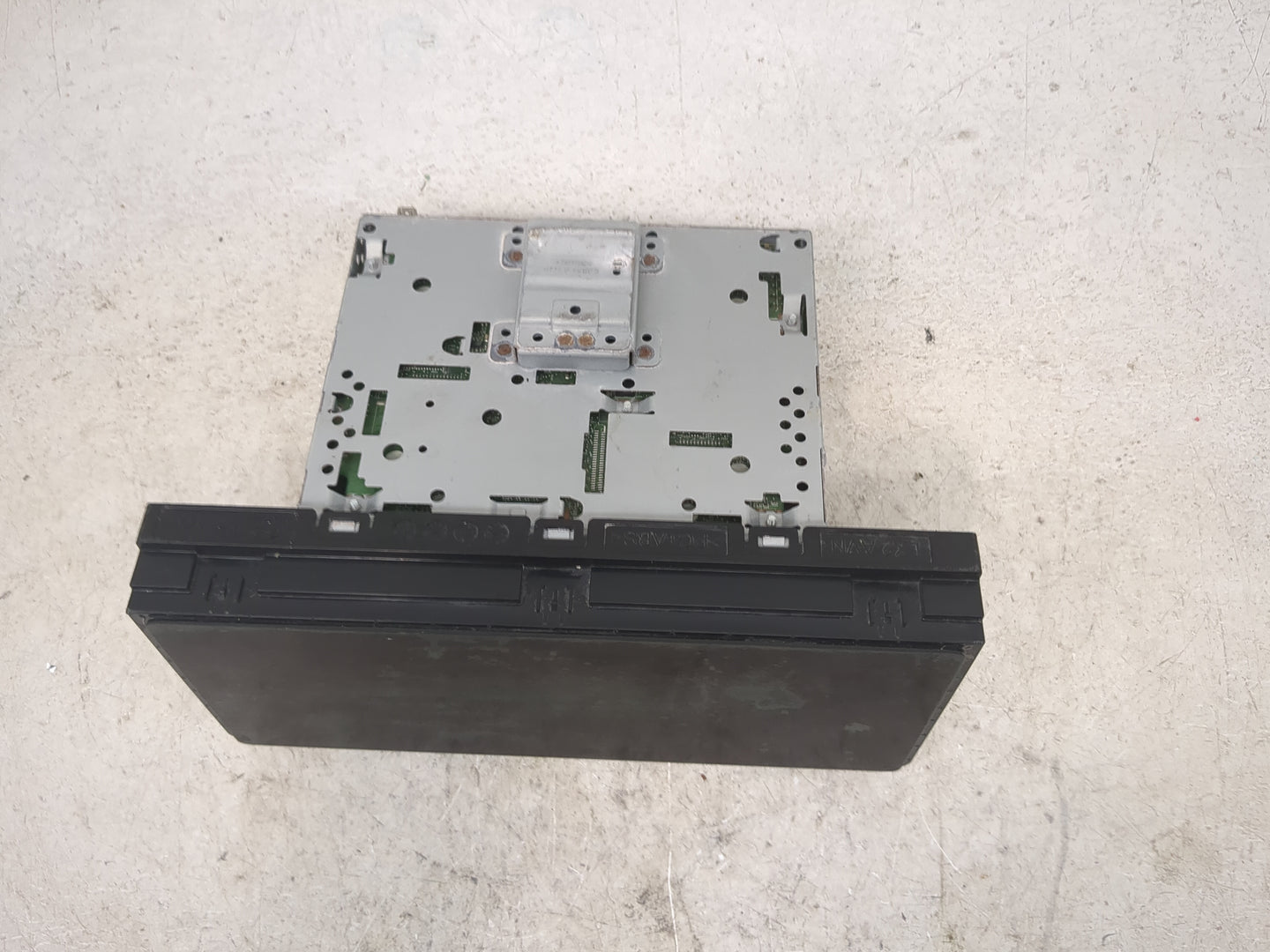 2021 Hyundai Palisade Radio AM FM Cd Player Receiver Replacement P/N:96560-S8710 AT218A6A Fits OEM Used Auto Parts - Oemused