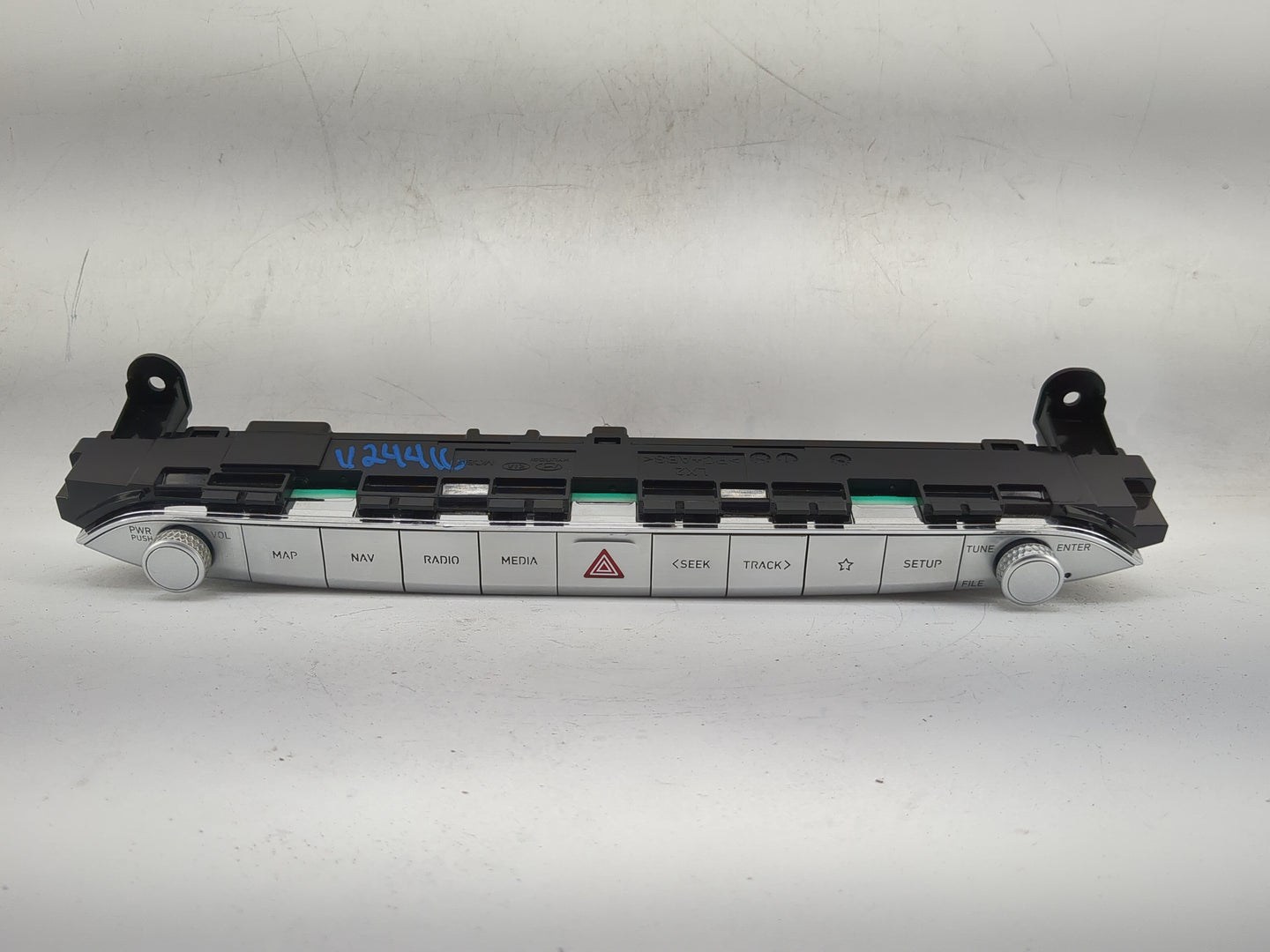 2020-2022 Hyundai Palisade Radio Control Panel 1479392 - Oemusedautoparts1.com