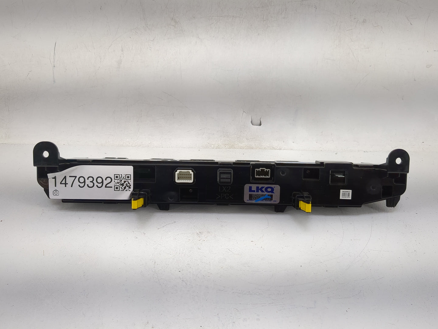 2020-2022 Hyundai Palisade Radio Control Panel 1479392 - Oemusedautoparts1.com
