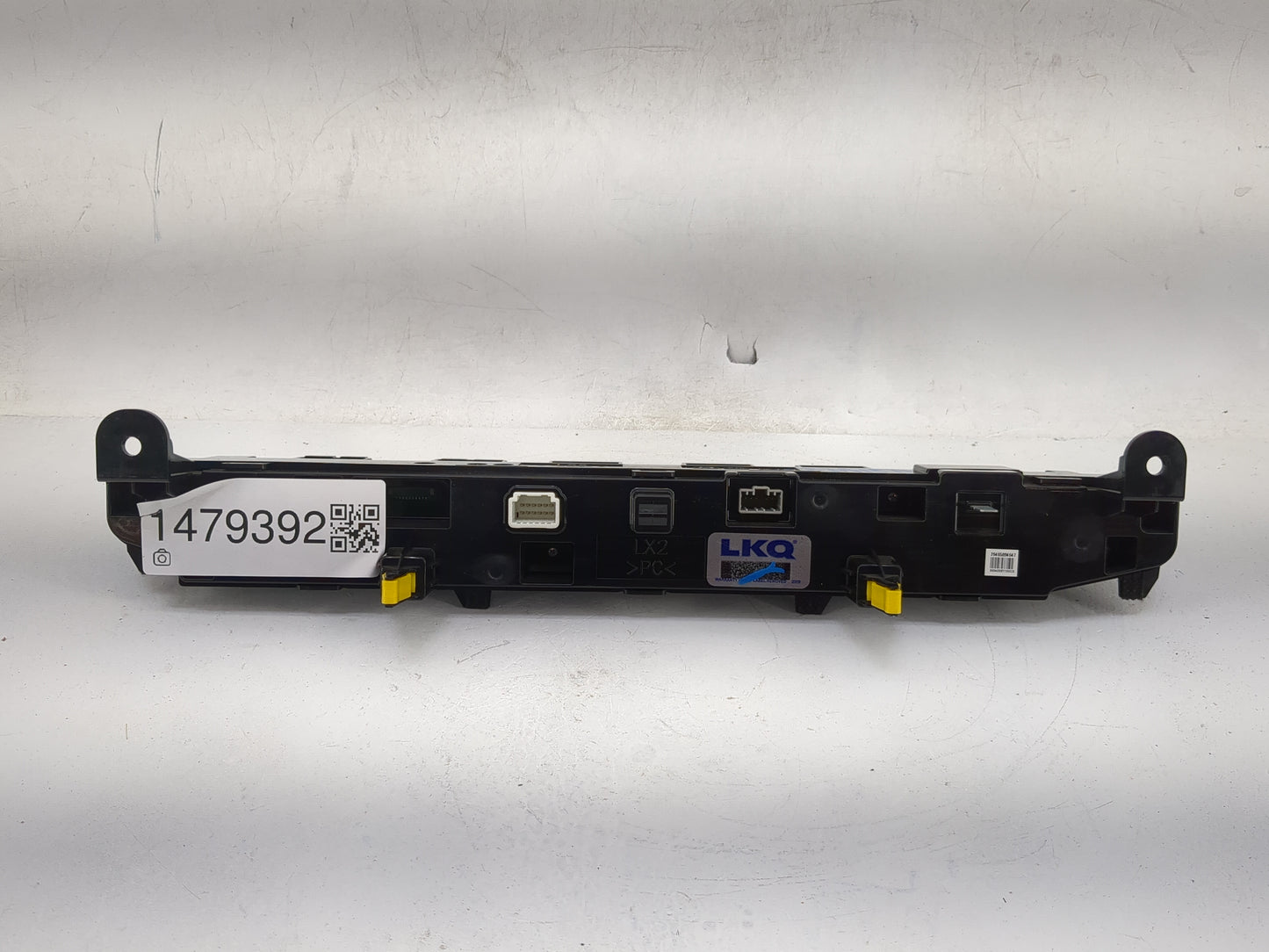 2020-2022 Hyundai Palisade Radio Control Panel 1479392 - Oemusedautoparts1.com