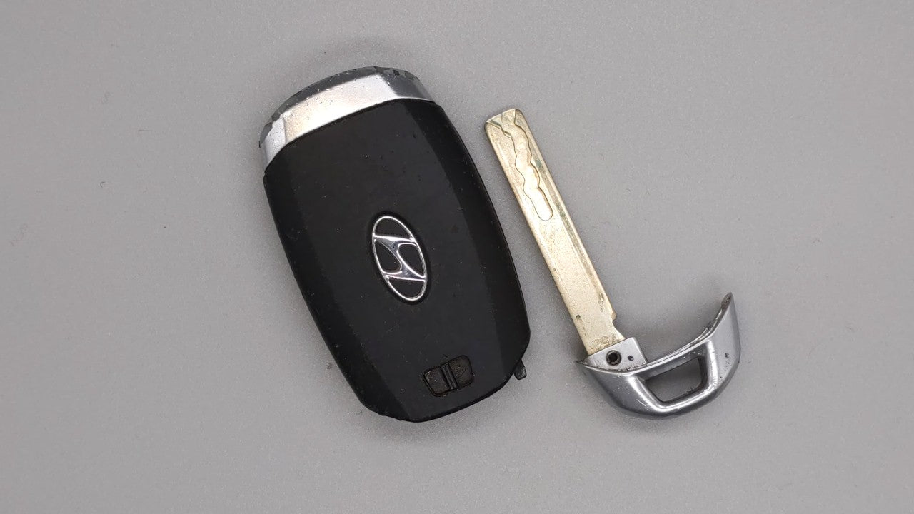 Hyundai Palisade Keyless Entry Remote Fob TQ8-FOB-4F19 95440-S8310 4 buttons - Oemusedautoparts1.com