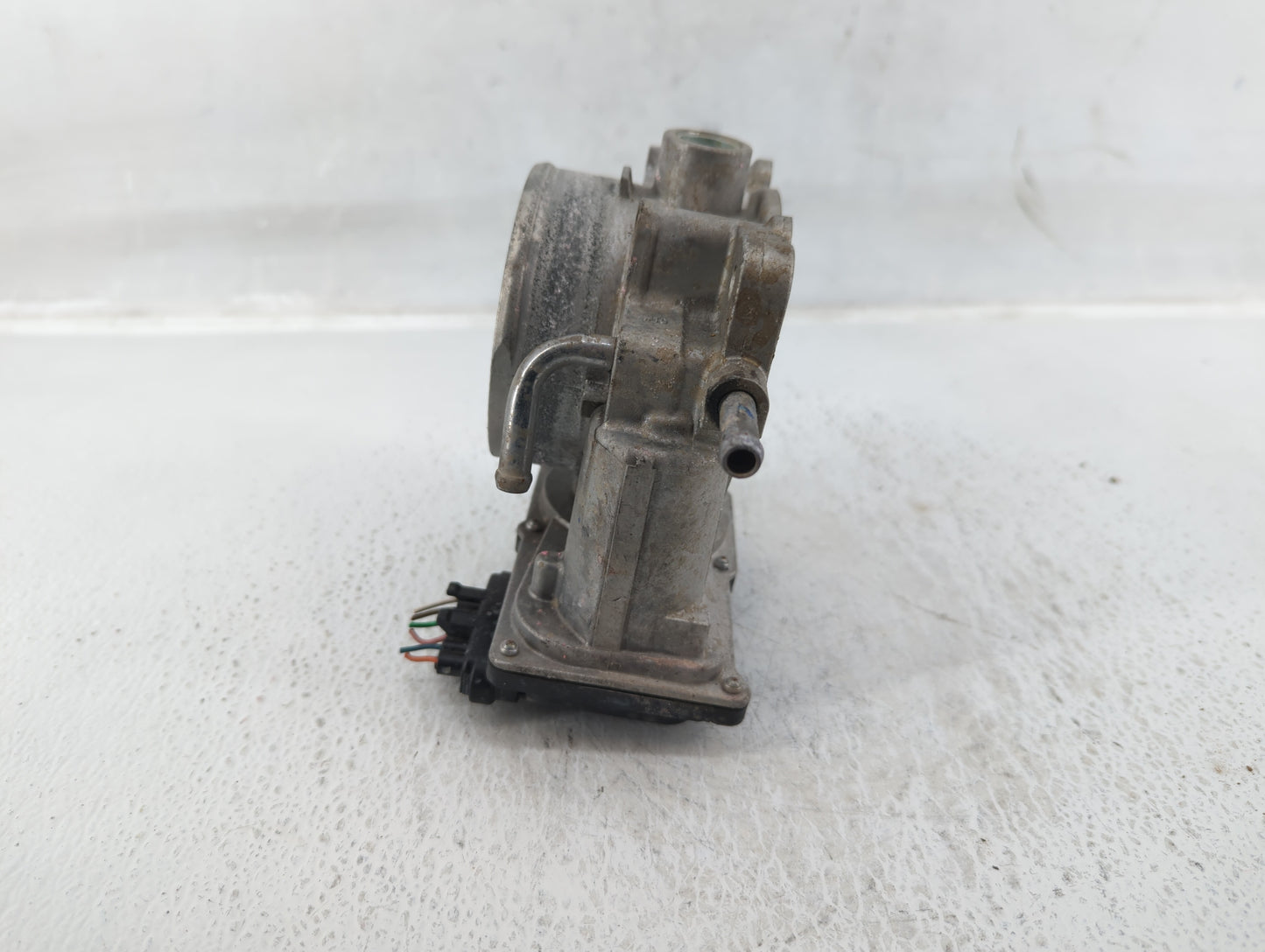 2020-2022 Hyundai Palisade Throttle Body P/N:35100-3L100 Fits Fits 2017 2018 2019 2020 2021 2022 OEM Used Auto Parts - Oemus