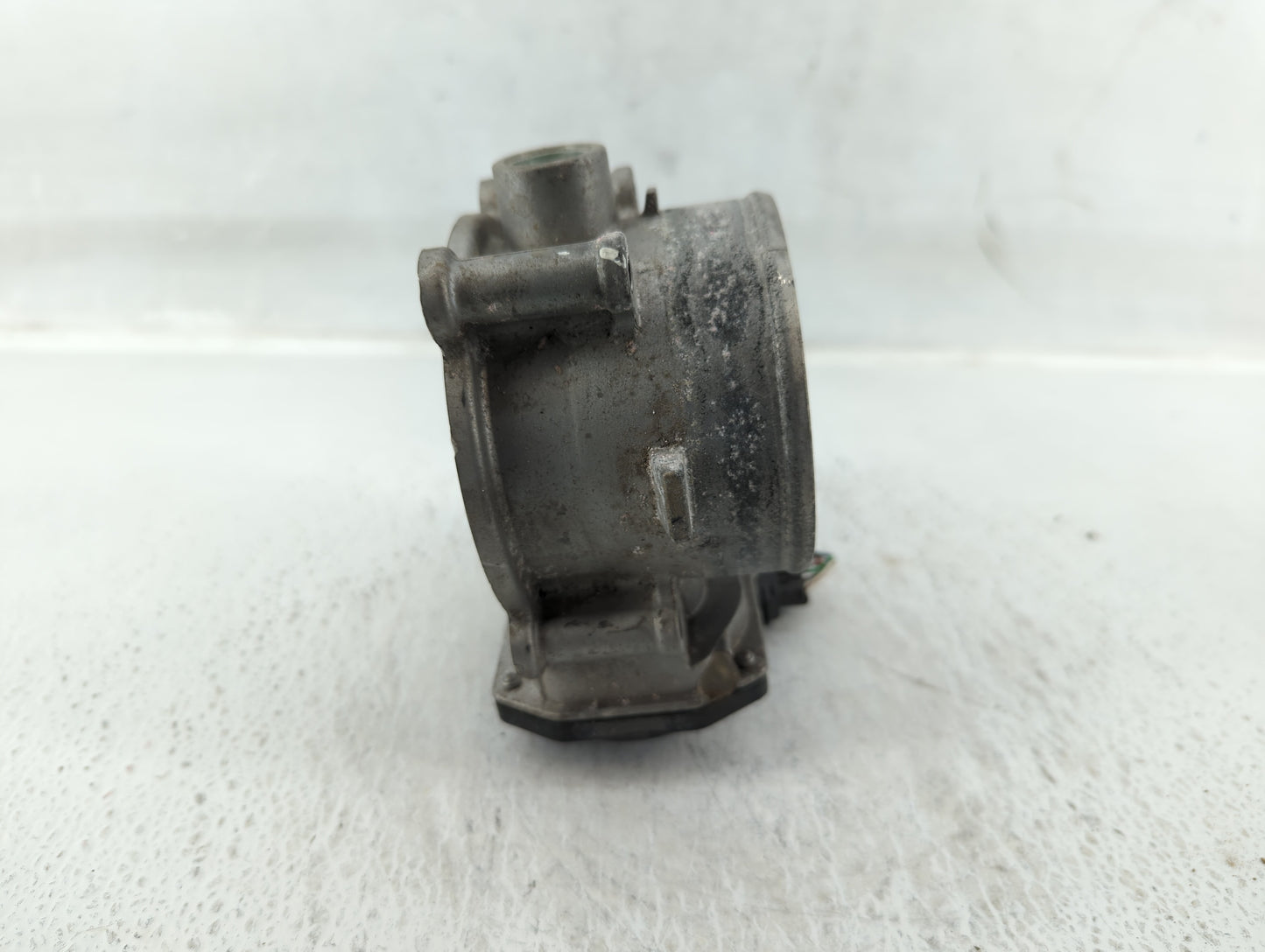 2020-2022 Hyundai Palisade Throttle Body P/N:35100-3L100 Fits Fits 2017 2018 2019 2020 2021 2022 OEM Used Auto Parts - Oemus