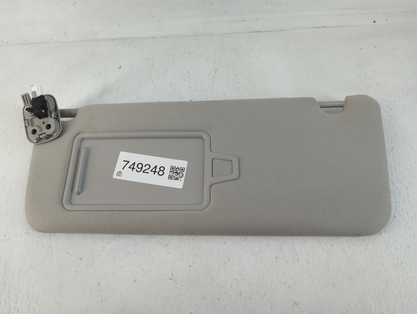 2020-2022 Hyundai Palisade Sun Visor Shade Replacement Driver Left Mirror Fits Fits 2020 2021 2022 OEM Used Auto Parts - Oem