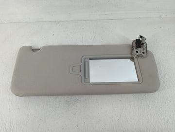 2020-2022 Hyundai Palisade Sun Visor Shade Replacement Passenger Right Mirror Fits Fits 2020 2021 2022 OEM Used Auto Parts -