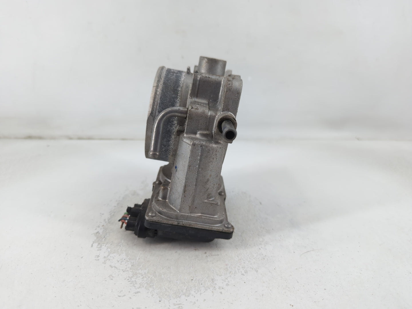 2020-2022 Hyundai Palisade Throttle Body P/N:35100-3L100 Fits Fits 2017 2018 2019 2020 2021 2022 OEM Used Auto Parts - Oemus