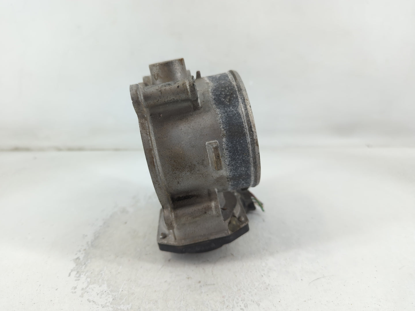 2020-2022 Hyundai Palisade Throttle Body P/N:35100-3L100 Fits Fits 2017 2018 2019 2020 2021 2022 OEM Used Auto Parts - Oemus